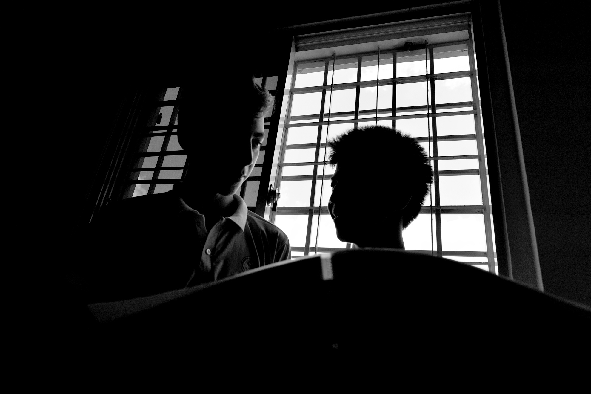 Thieu nien nguoi Anh trong truong cam hoa tre hu o Sai Gon hinh anh