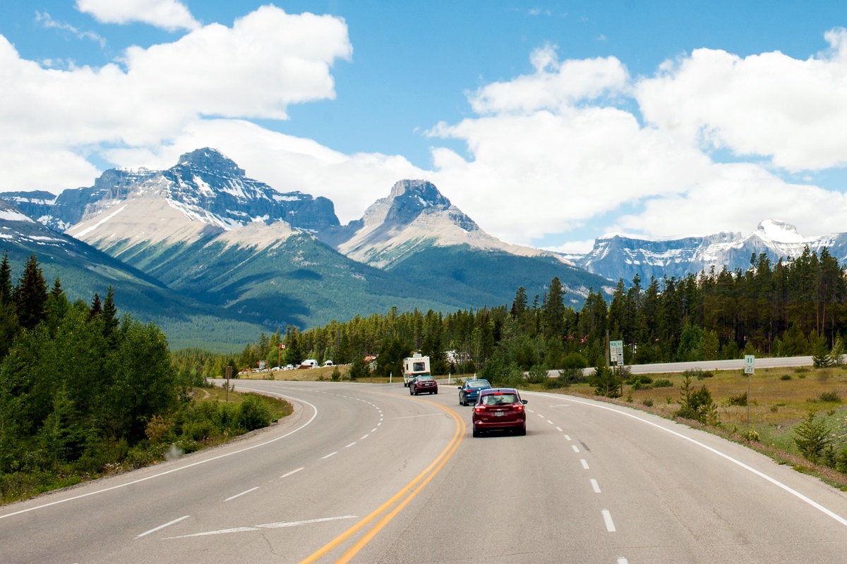 Cung duong dep nhu tranh o mien Tay Canada hinh anh