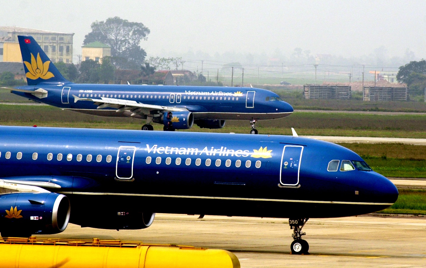 Ve may bay tu Ha Noi di Chu Lai gia 600.000 dong hinh anh