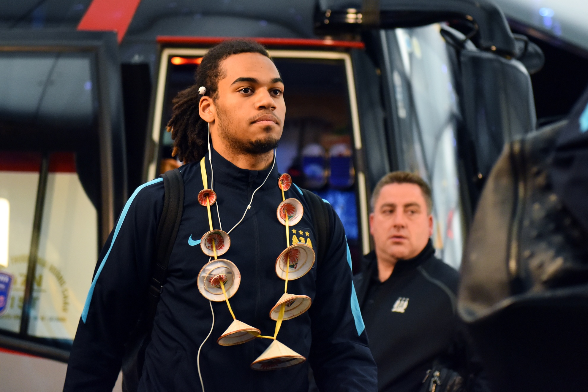 Dan sao nua ty USD dat chan den Ha Noi hinh anh