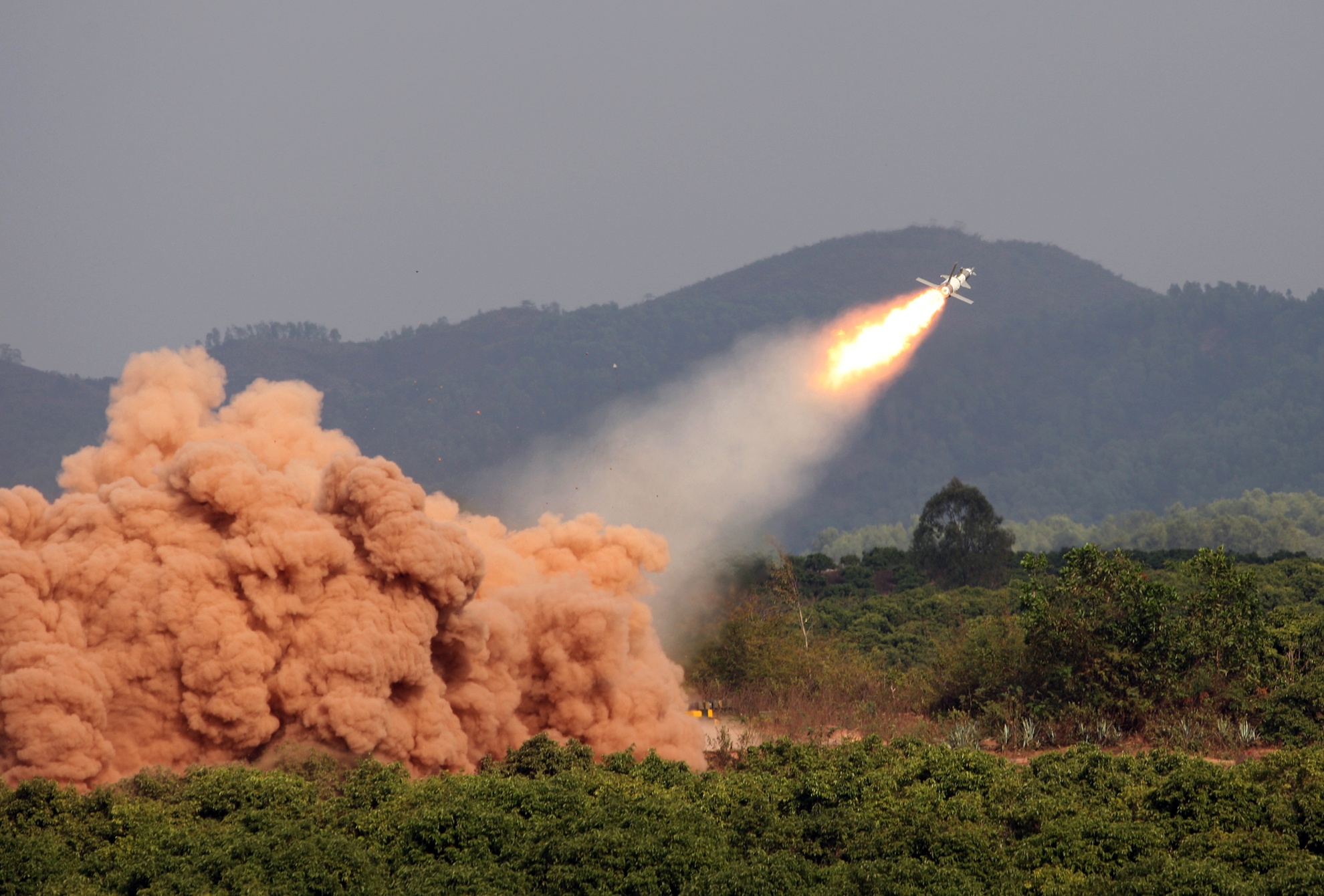 Khi tai quan su dac biet cua quan doi Viet Nam hinh anh