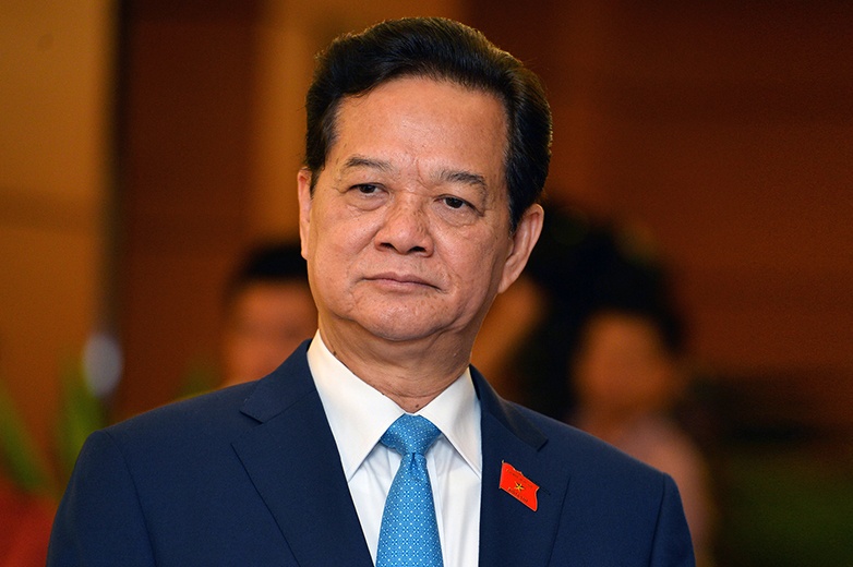 Khoanh khac ong Nguyen Tan Dung tai buoi mien nhiem hinh anh