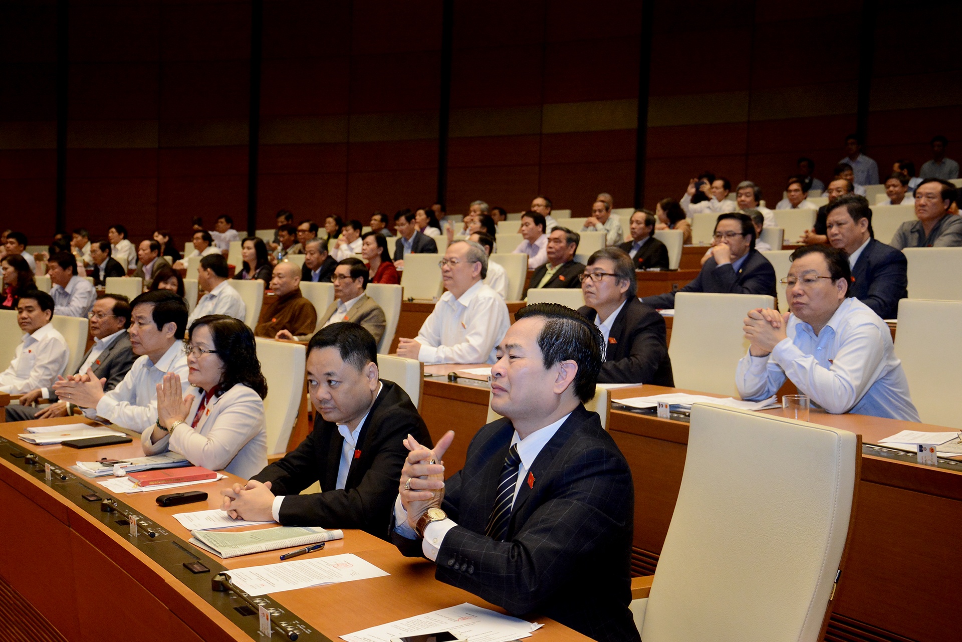 Thủ tướng Nguyễn Xuân Phúc ảnh 5 Thu tuong Nguyen Xuan Phuc anh 5