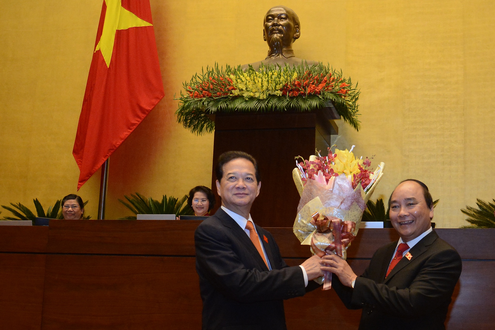 Thủ tướng Nguyễn Xuân Phúc ảnh 9 Thu tuong Nguyen Xuan Phuc anh 9