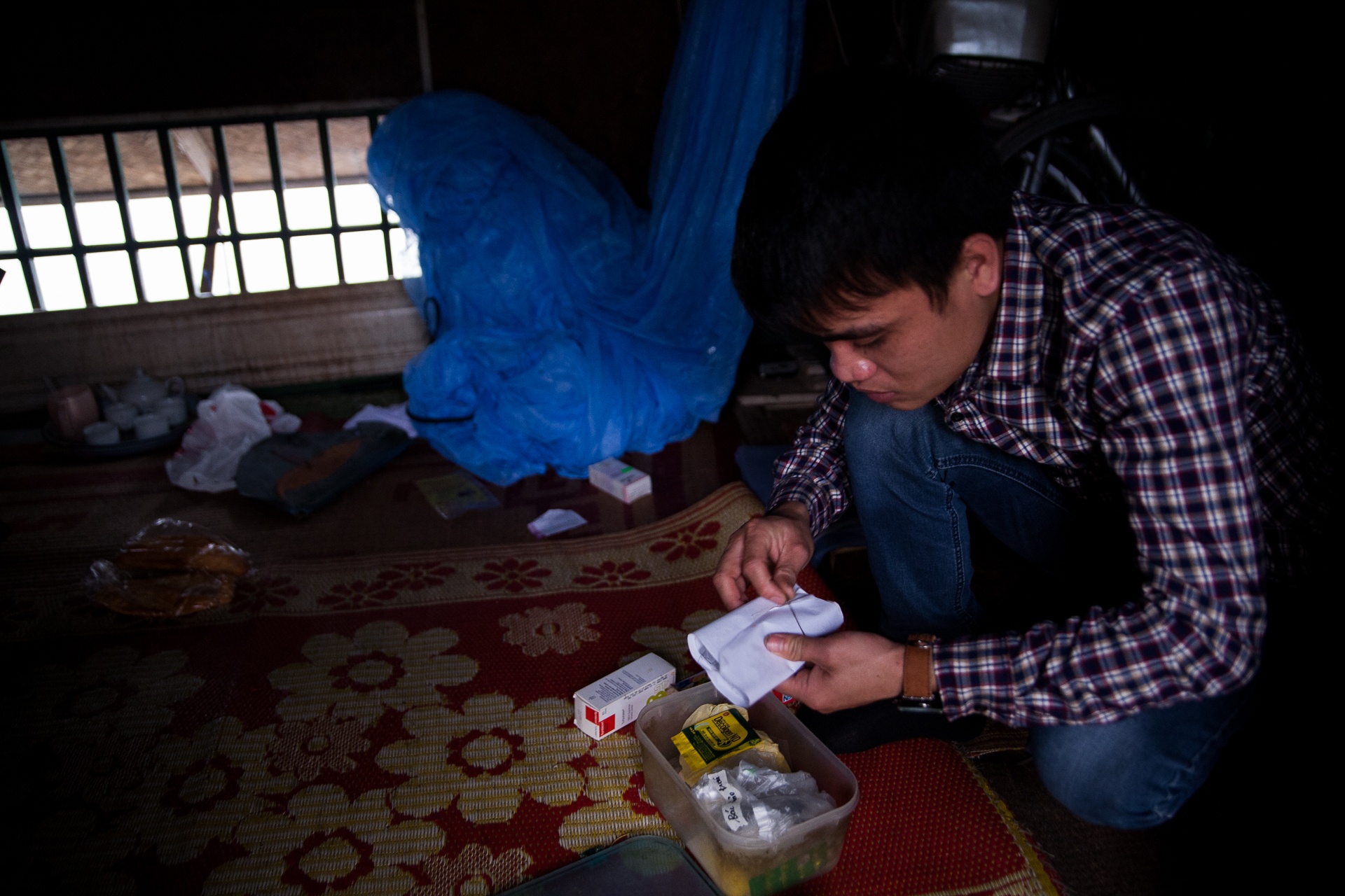 cap vo chong gia tren song Hong anh 6