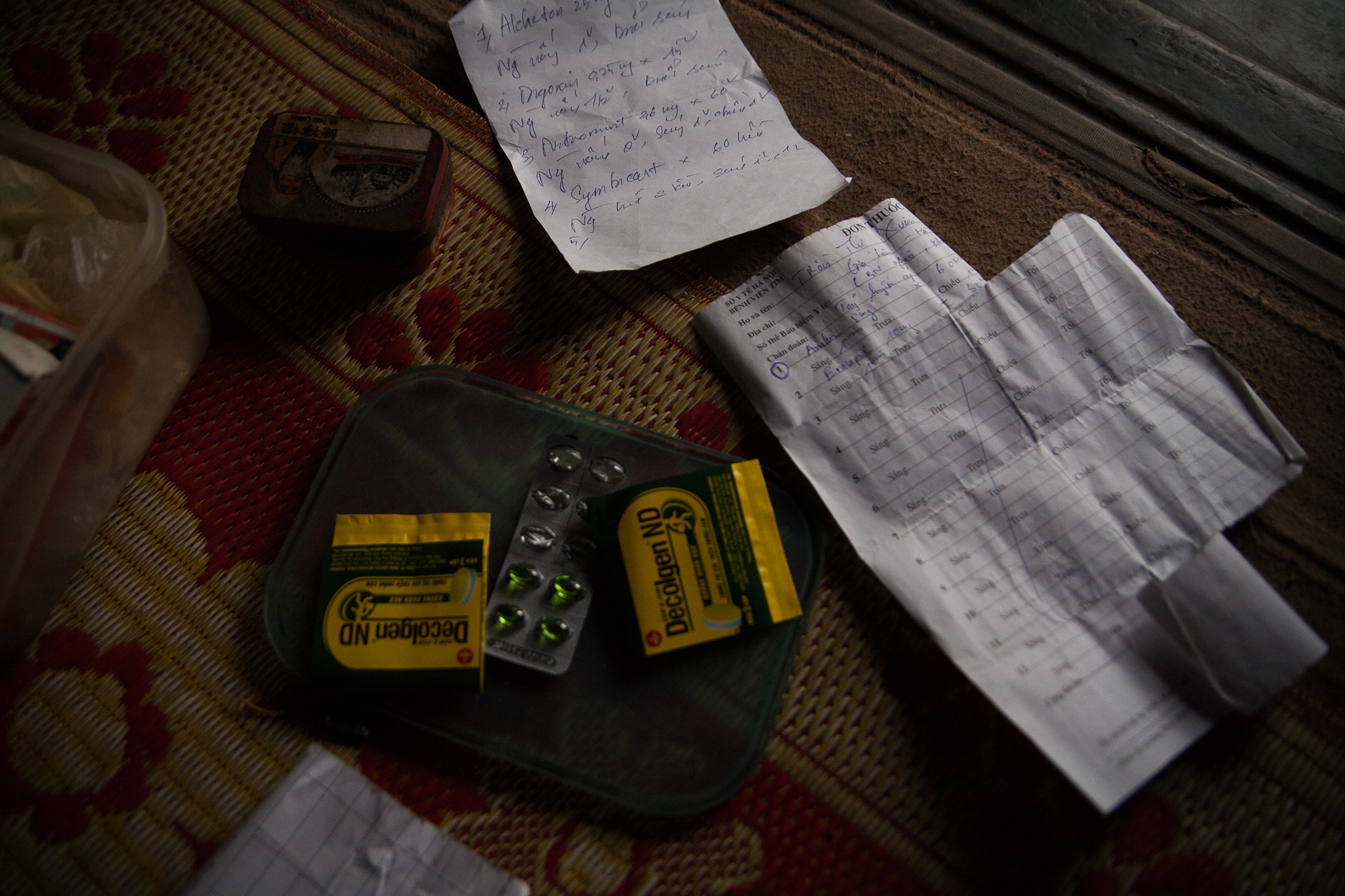 cap vo chong gia tren song Hong anh 7