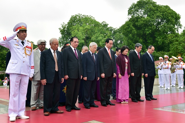 lang dao Dang vieng sinh nhat Bac Ho anh 7