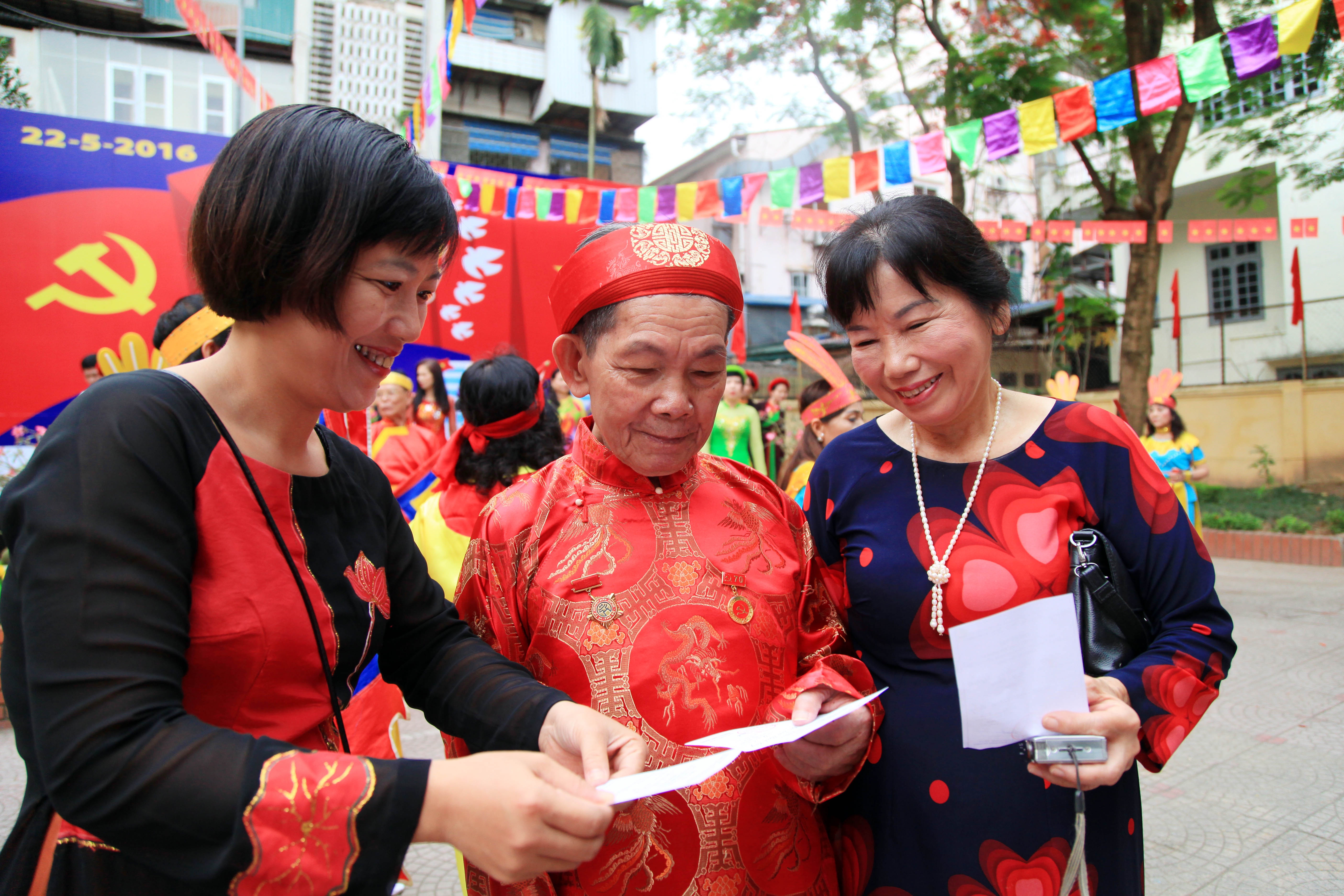 Cu tri bau cu dai bieu Quoc hoi anh 8