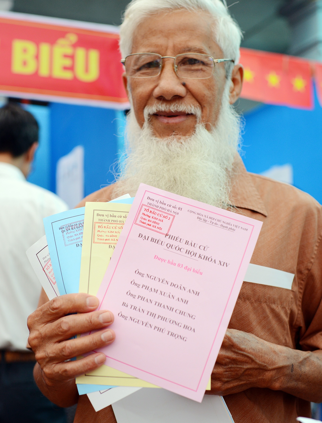 Cu tri bau cu dai bieu Quoc hoi anh 9