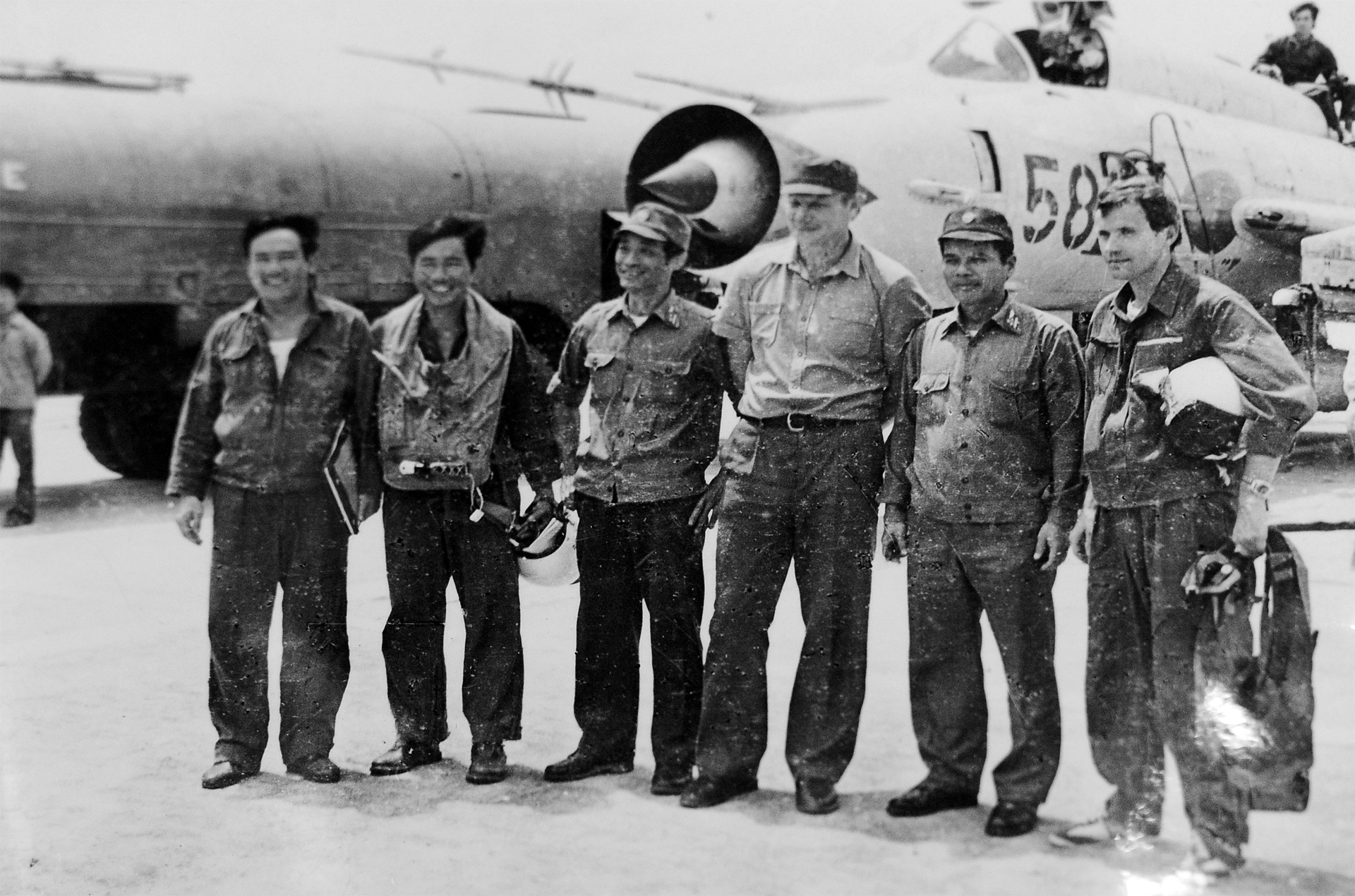 tiem kich Su-30MK2 anh 12