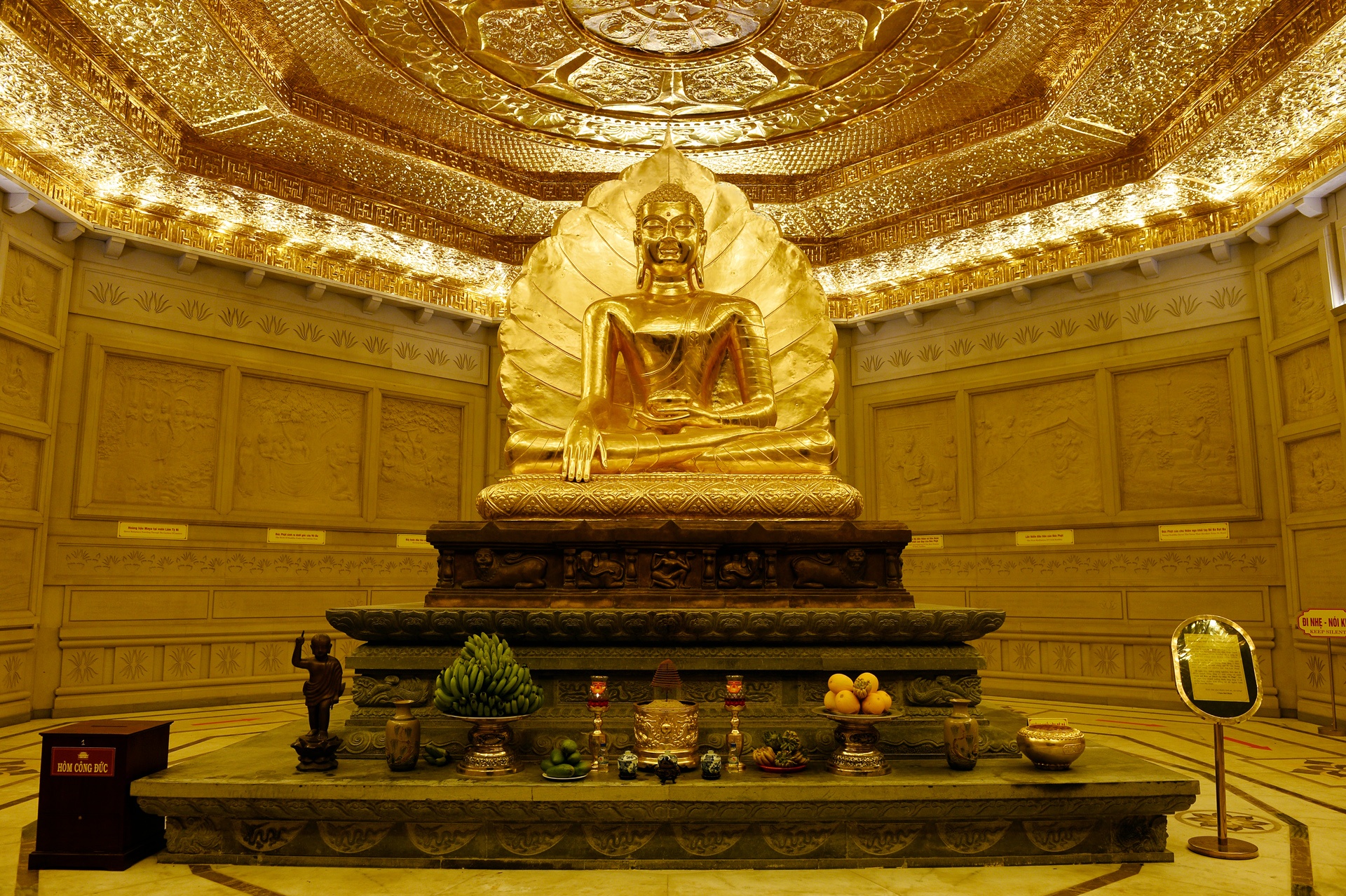 Thap Bai Dinh cao 100 met anh 2