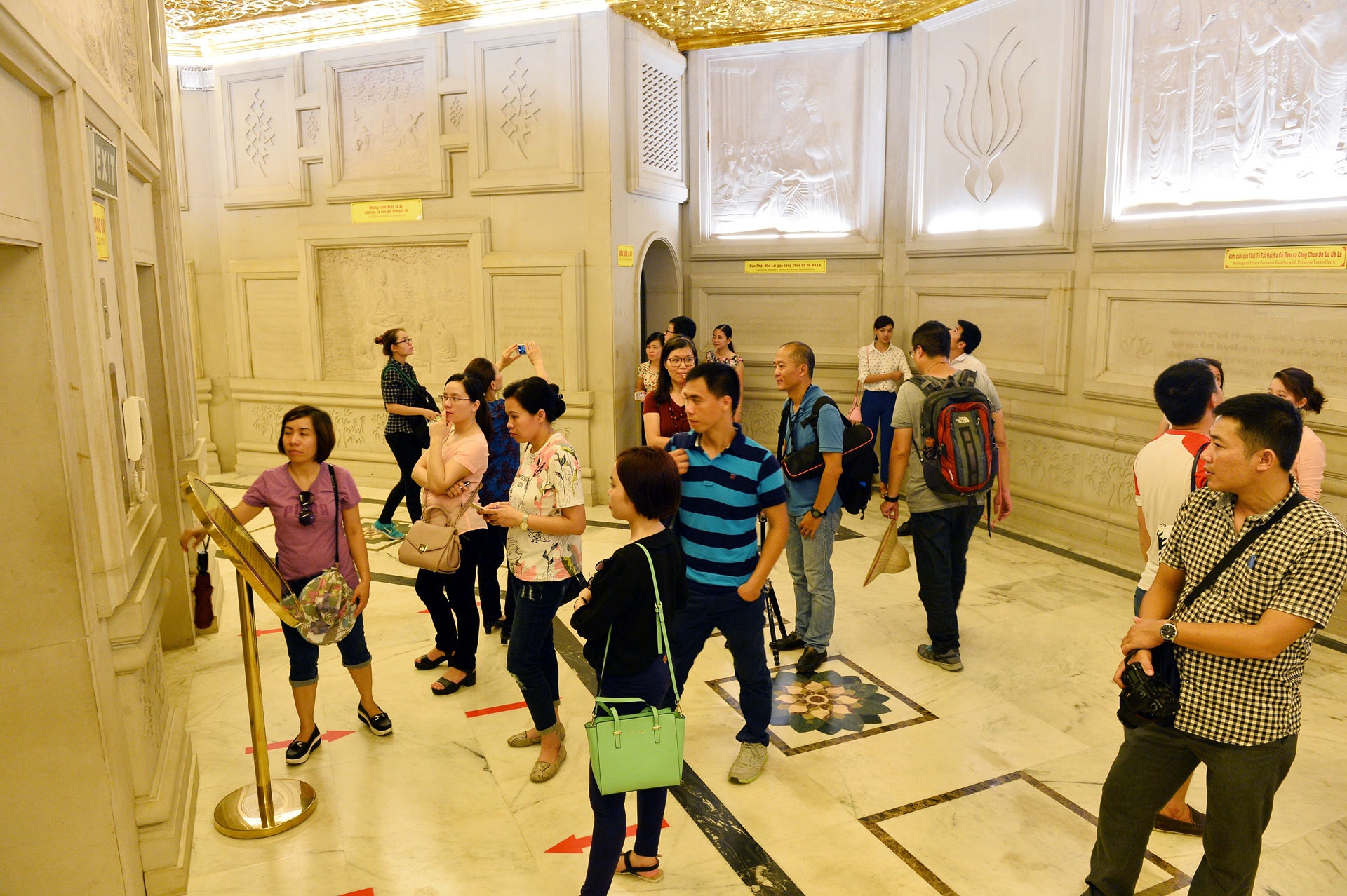 Thap Bai Dinh cao 100 met anh 3