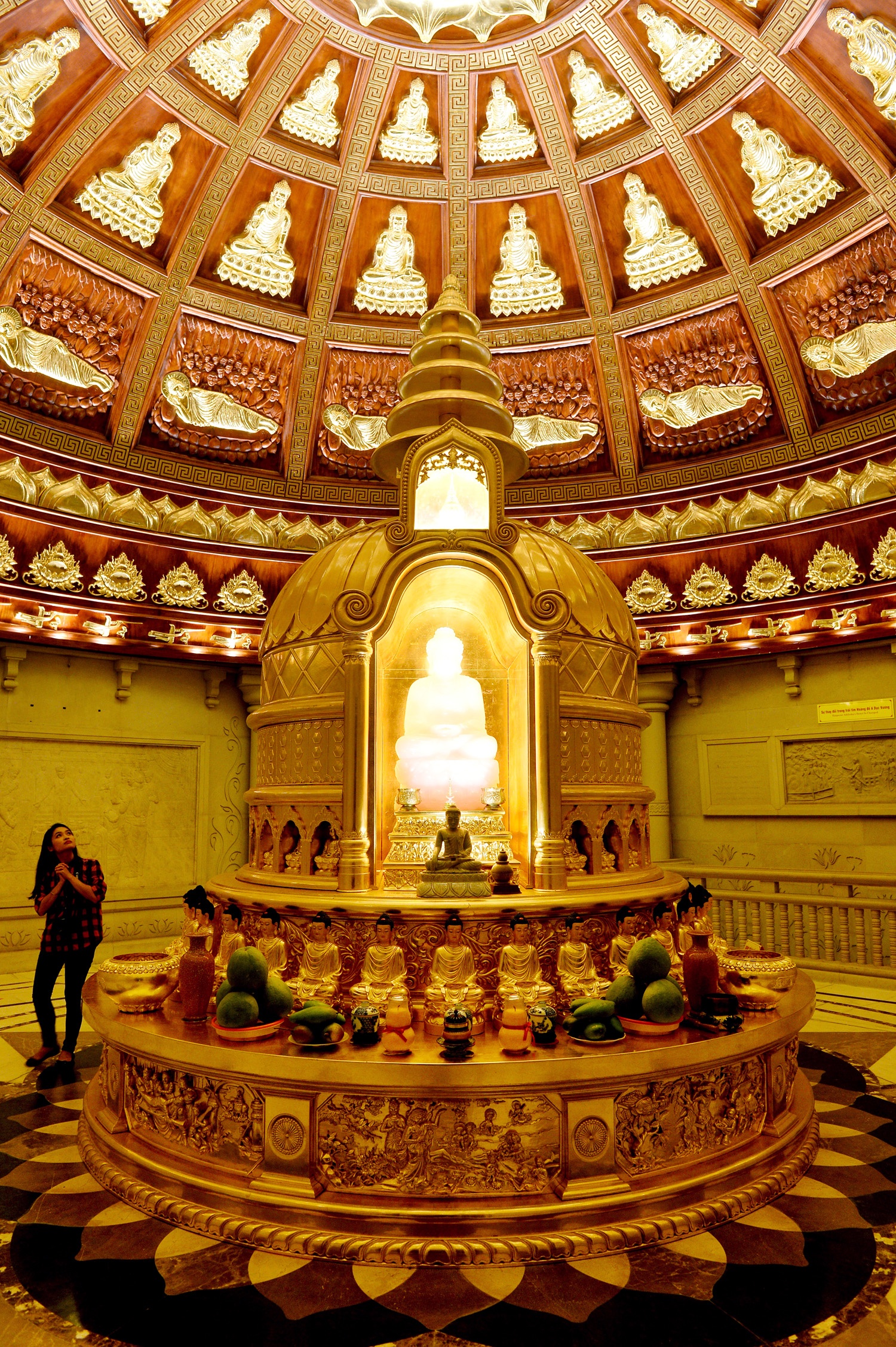 Thap Bai Dinh cao 100 met anh 5