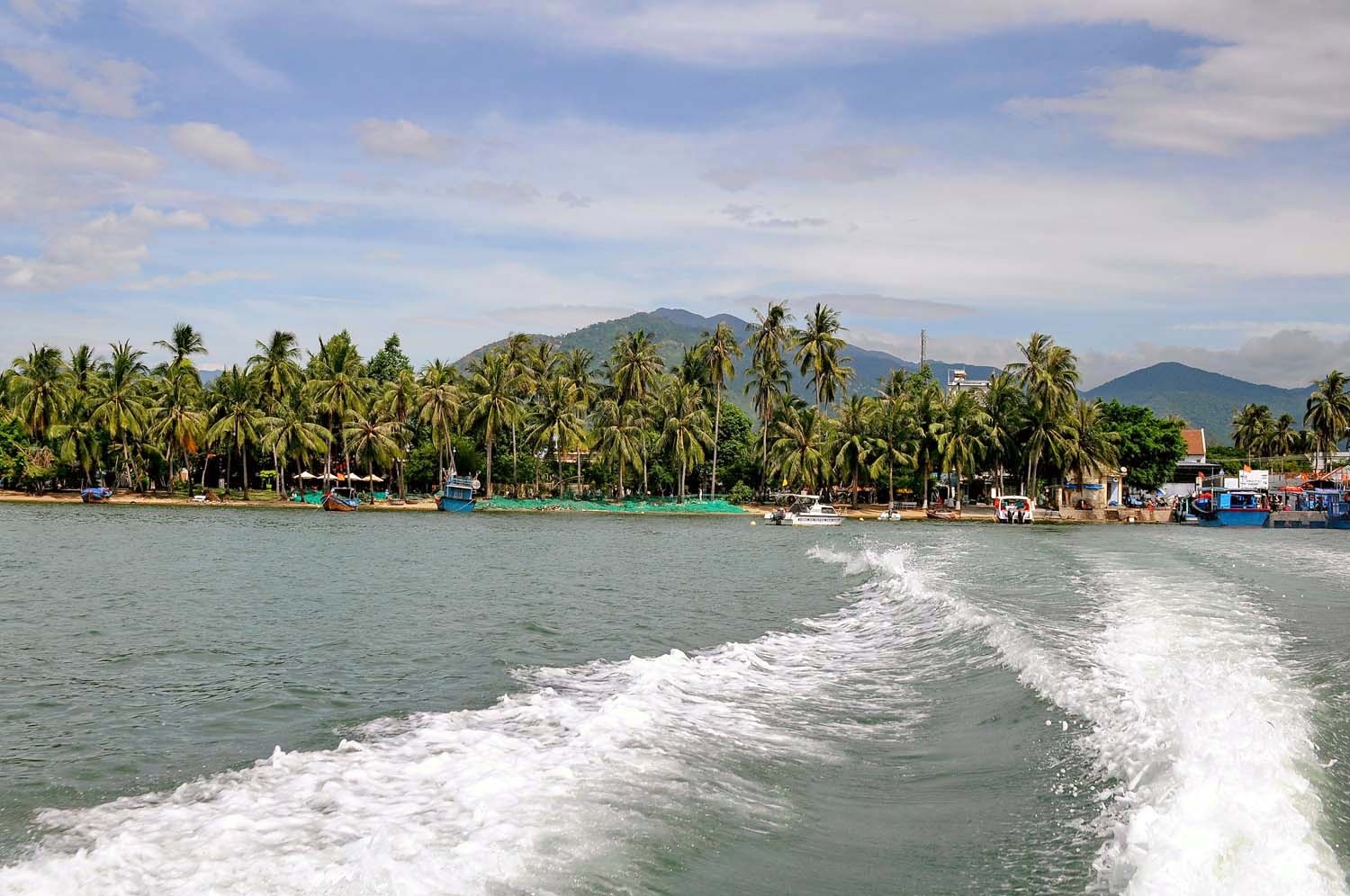 Dao Diep Son o Khanh Hoa anh 2