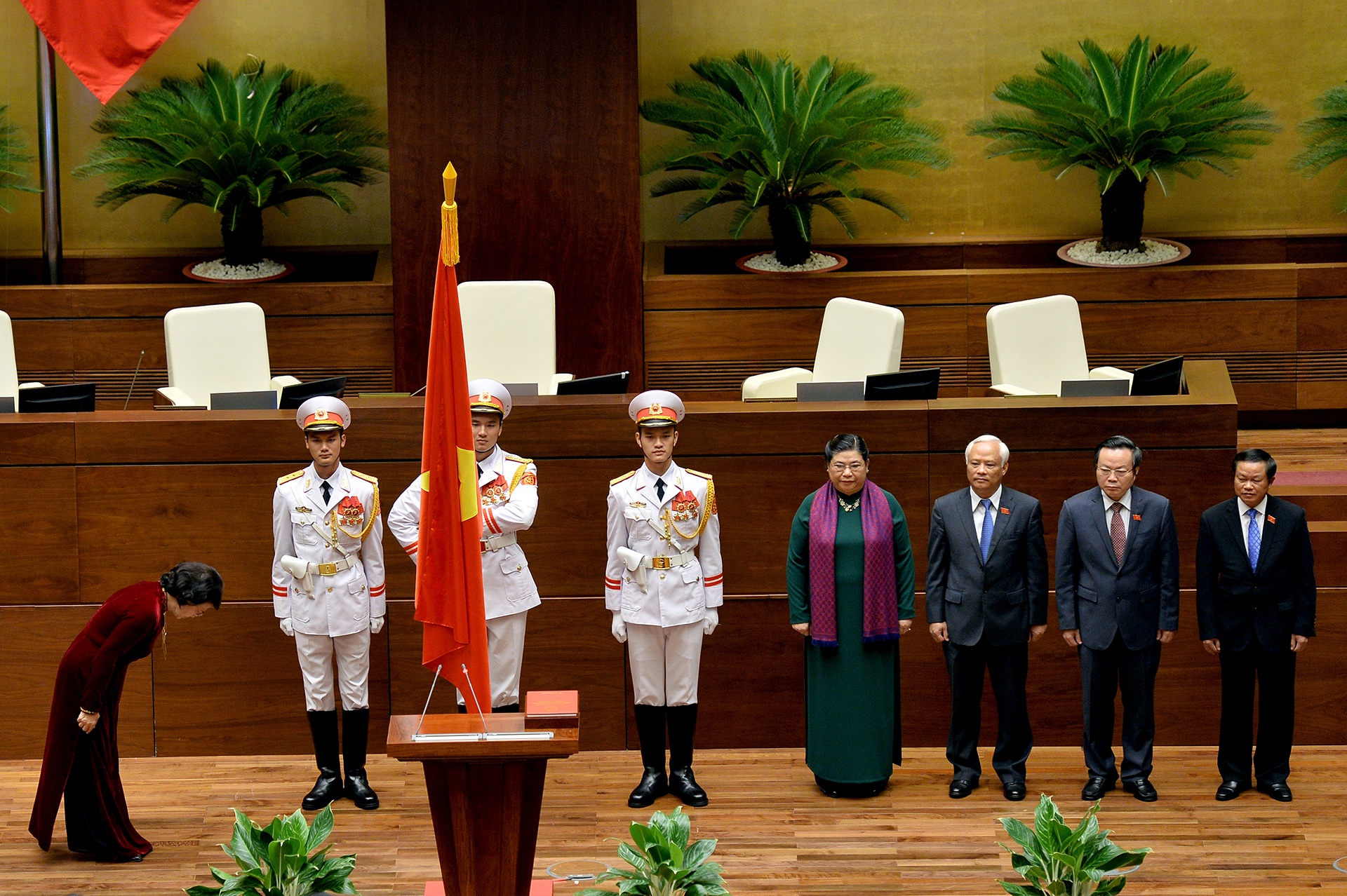 Le tuyen the cua Chu tich Quoc hoi anh 7