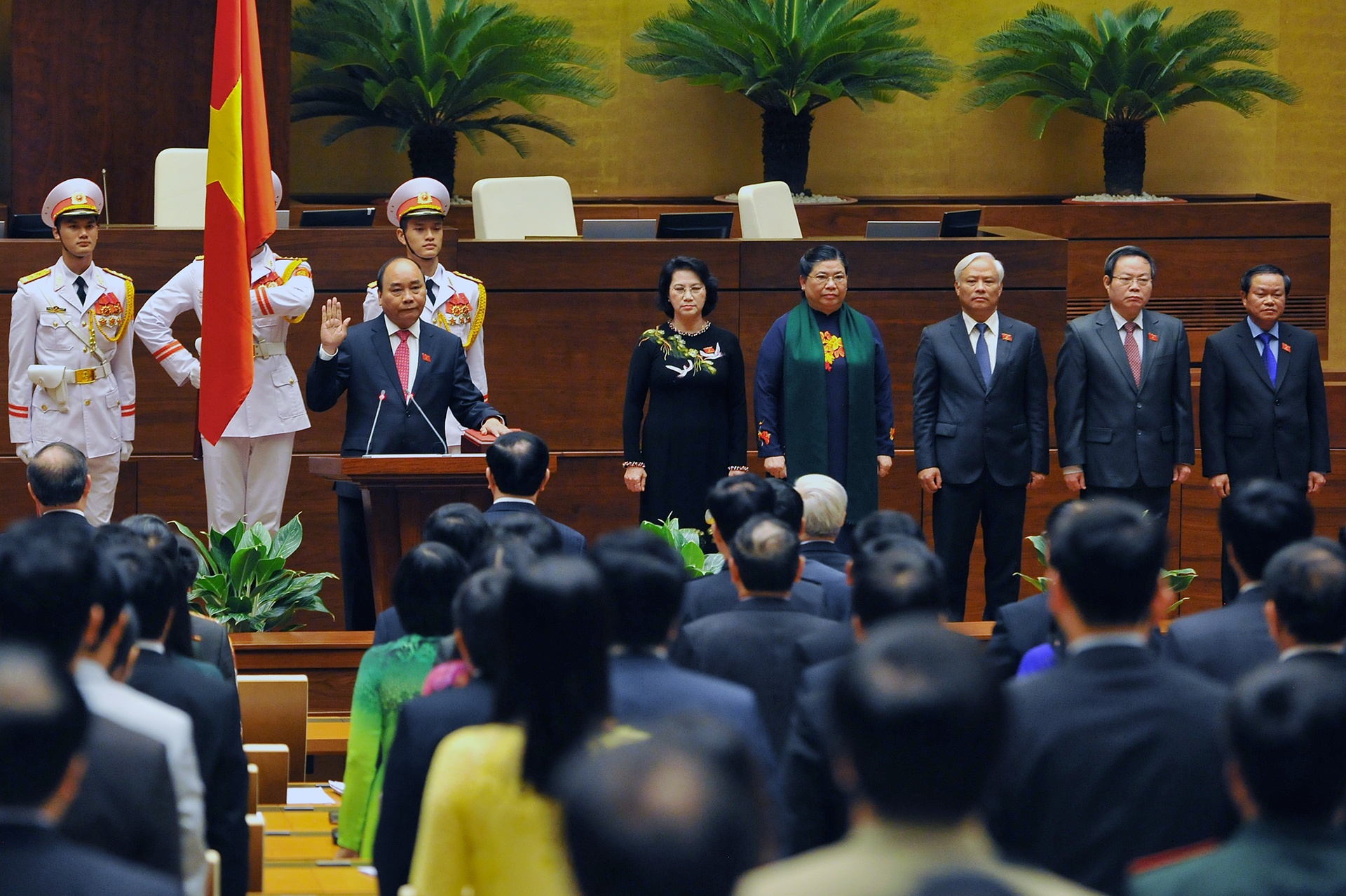 Thu tuong Nguyen Xuan Phuc tai dac cu anh 5