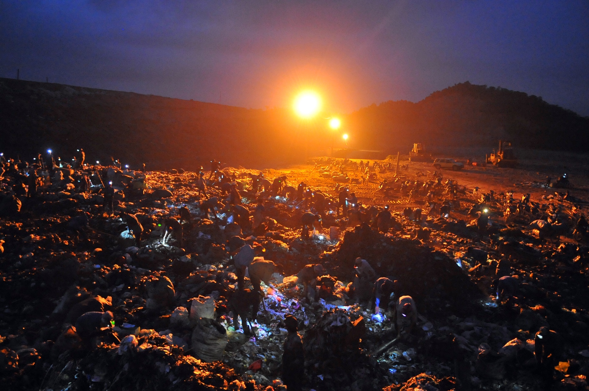 bai rac Nam Son lon nhat Ha Noi anh 3