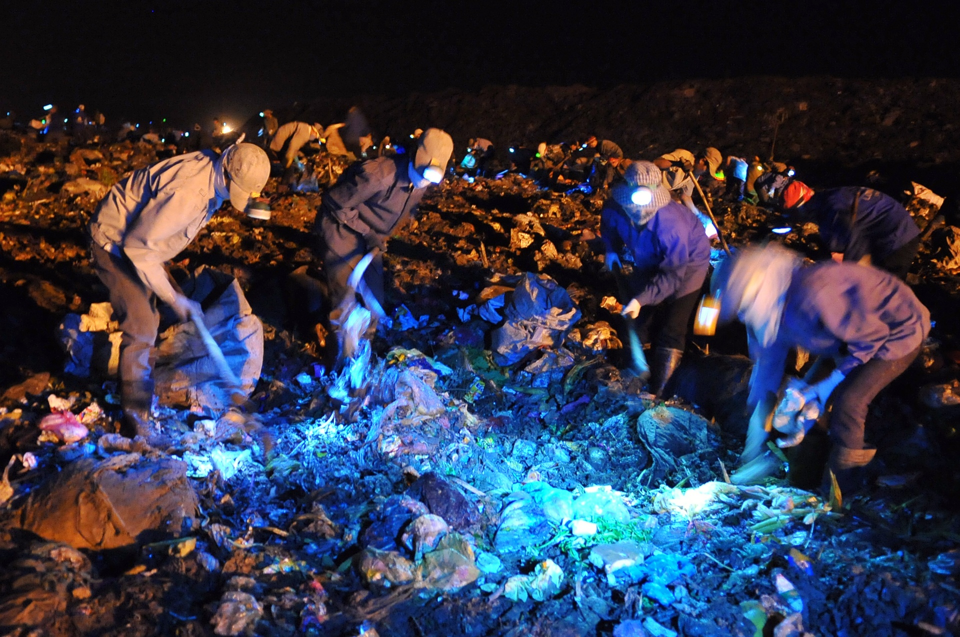 bai rac Nam Son lon nhat Ha Noi anh 5