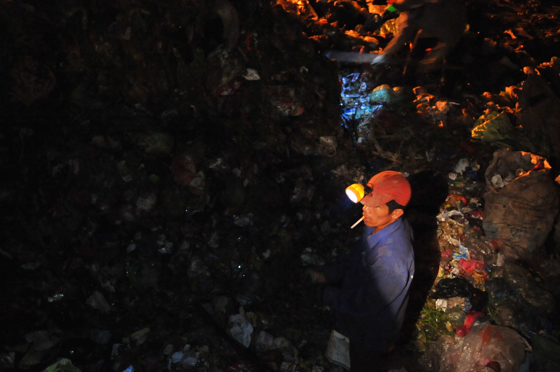 bai rac Nam Son lon nhat Ha Noi anh 7