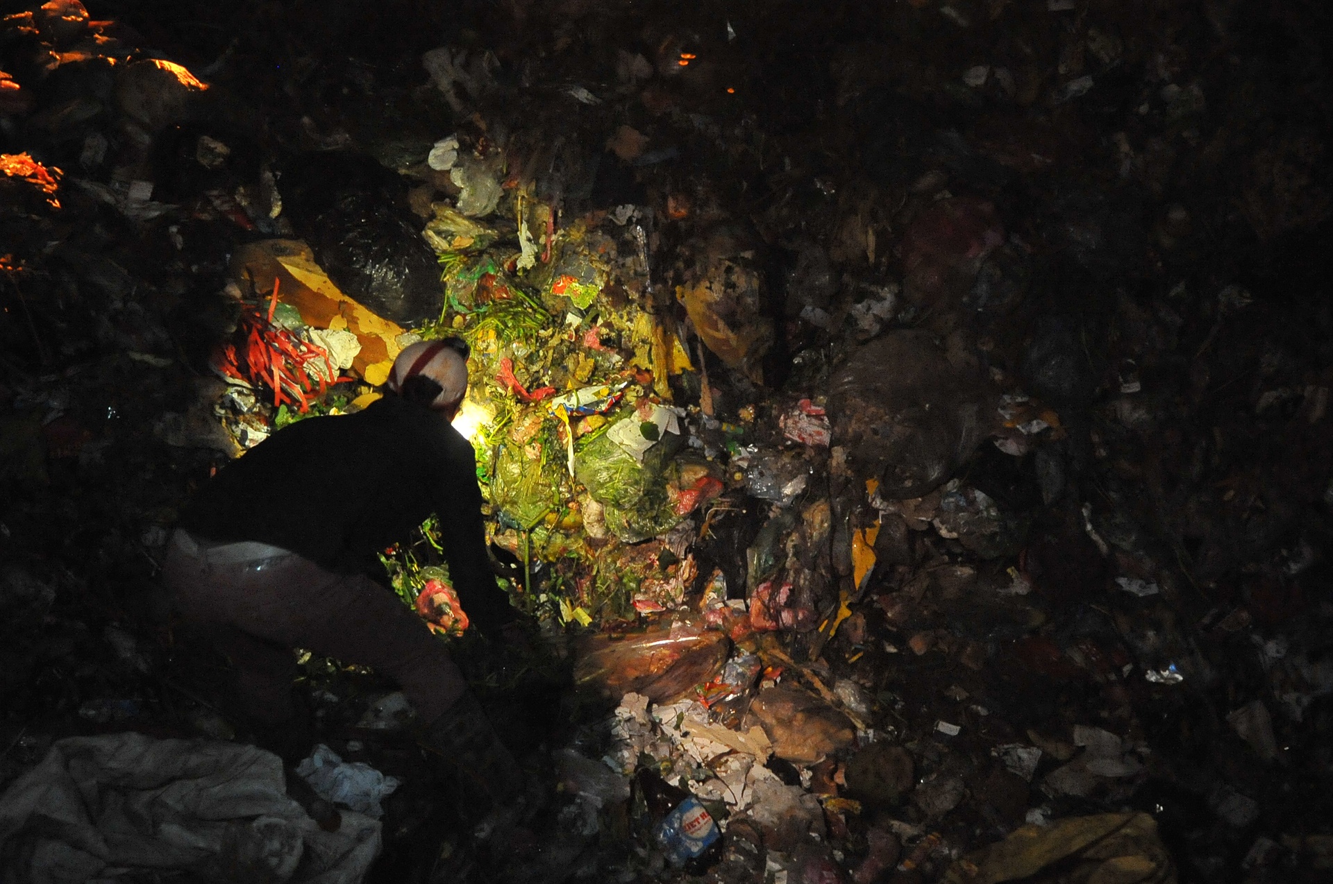 bai rac Nam Son lon nhat Ha Noi anh 9