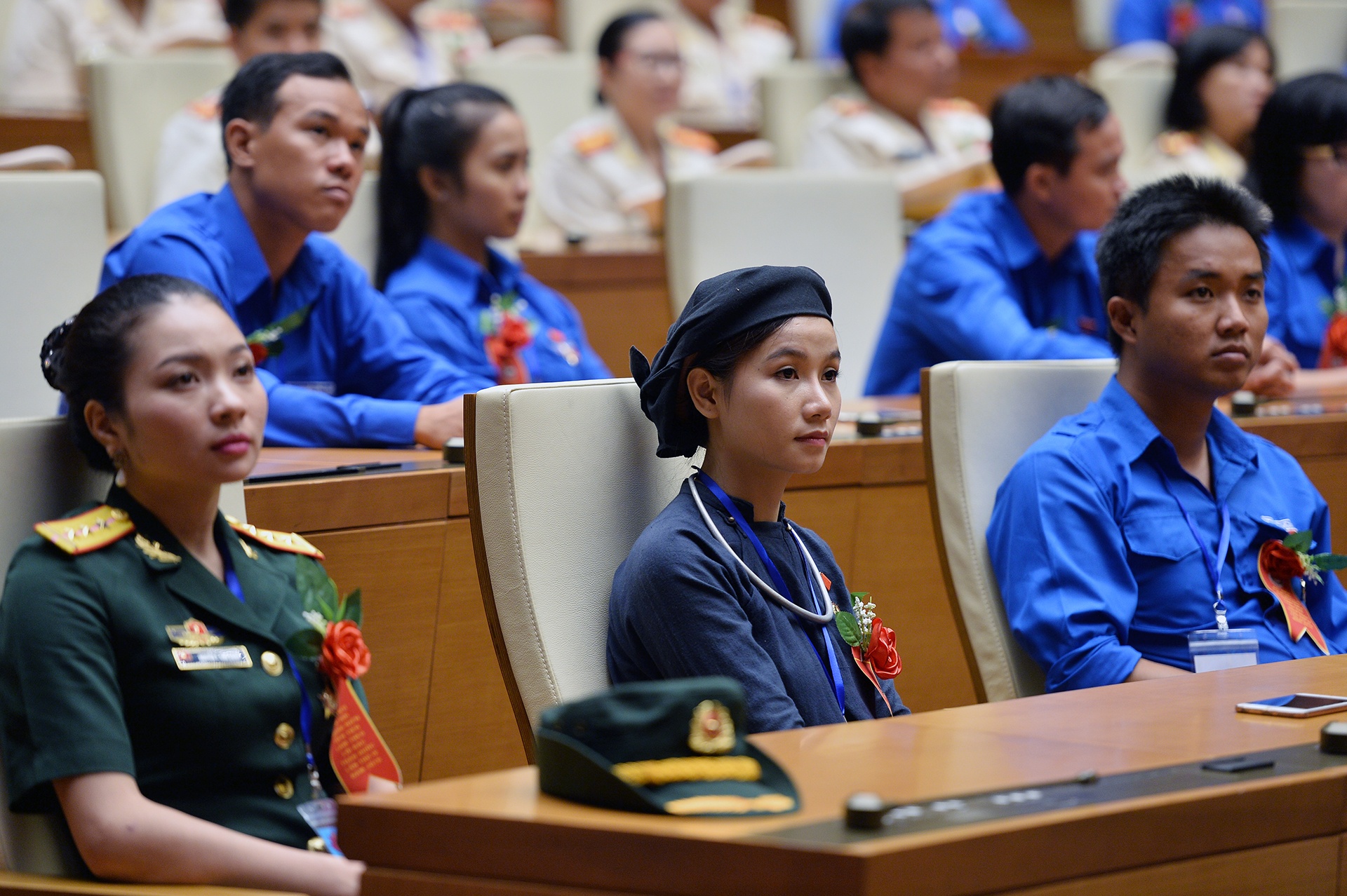 Chu tich Quoc hoi gap go thanh nien Viet Nam anh 6