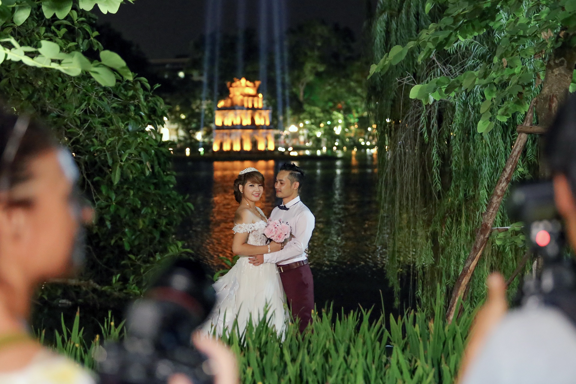 phố đi bộ bên hồ Gươm ảnh 7 pho di bo ben ho Guom anh 7