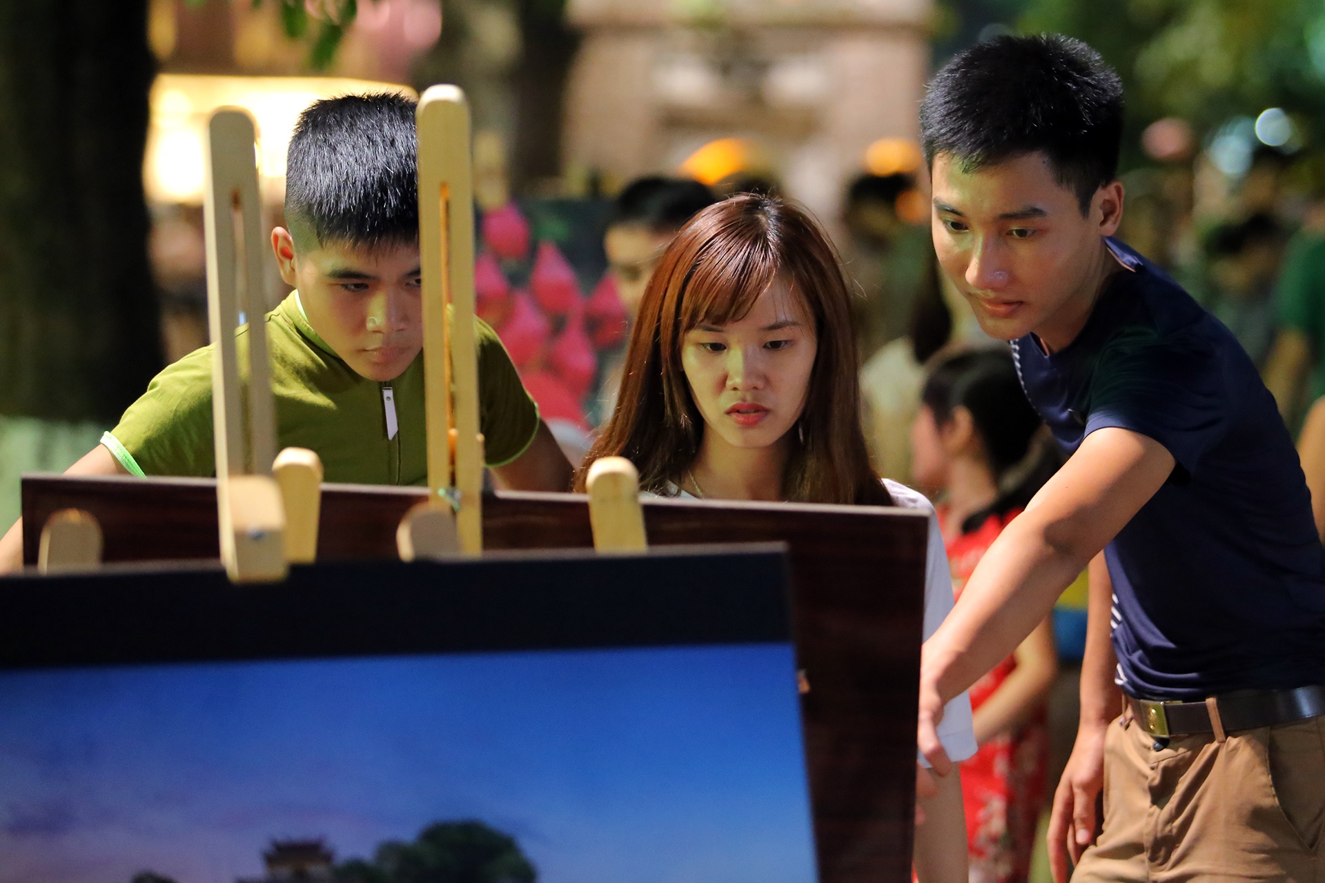 phố đi bộ bên hồ Gươm ảnh 13 pho di bo ben ho Guom anh 13