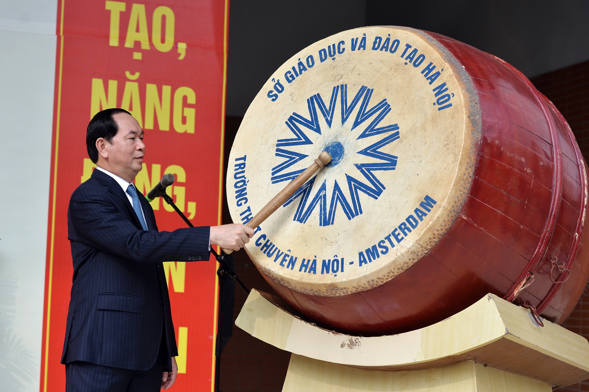 Chu tich nuoc khai giang nam hoc moi anh 8