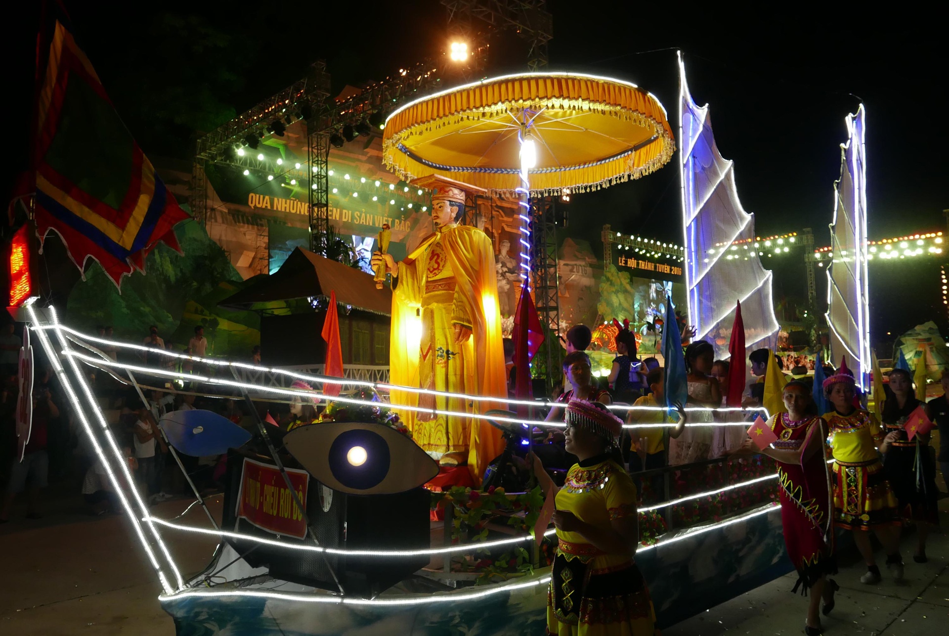 den long khong lo o Tuyen Quang anh 4