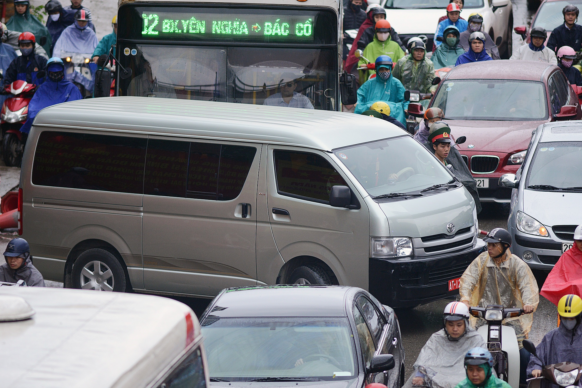 Nguyen nhan un tac giao thong anh 6
