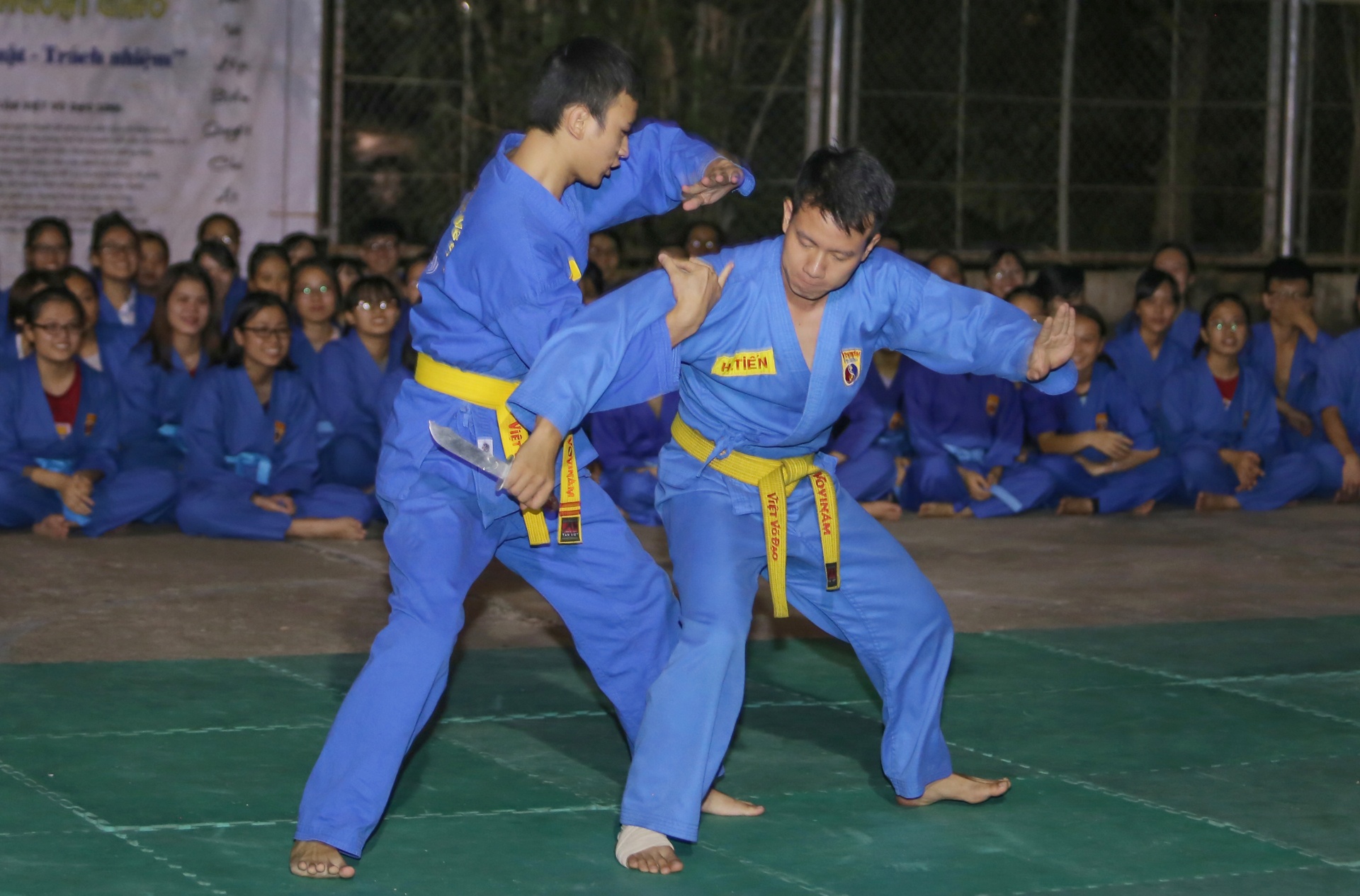 Le Hai Binh day vovinam anh 6