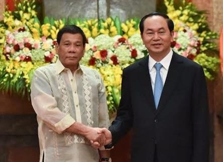Chu tich nuoc Tran Dai Quang tiep Tong thong Philippines hinh anh