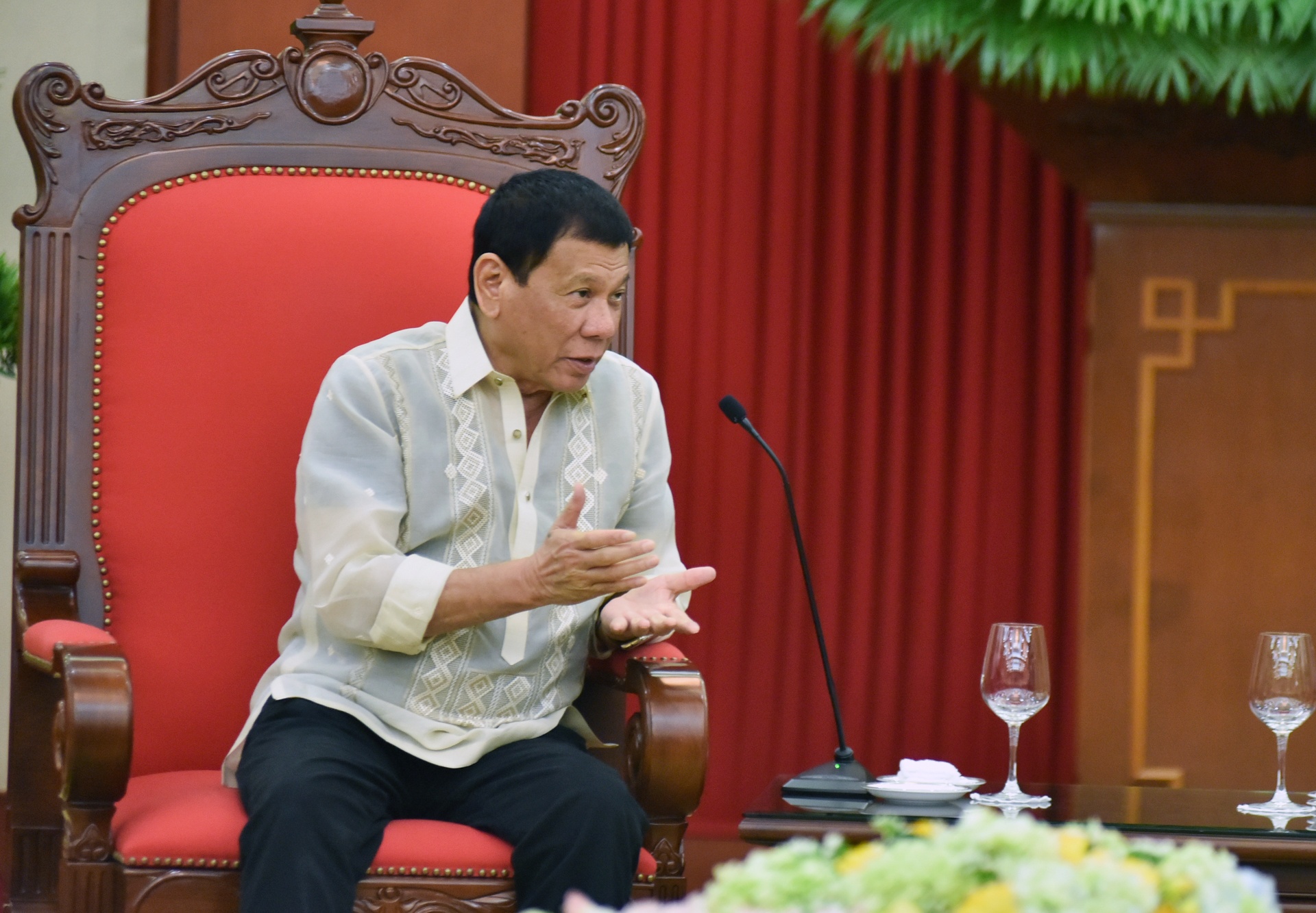 Tong thong Philippines gap go Thu tuong Nguyen Xuan Phuc anh 7