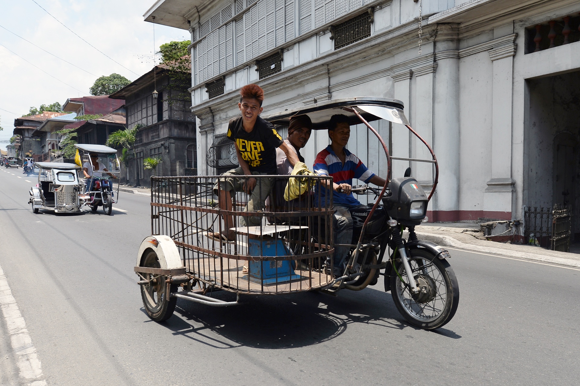 phuong tien van tai cong cong o Dong Nam A anh 10