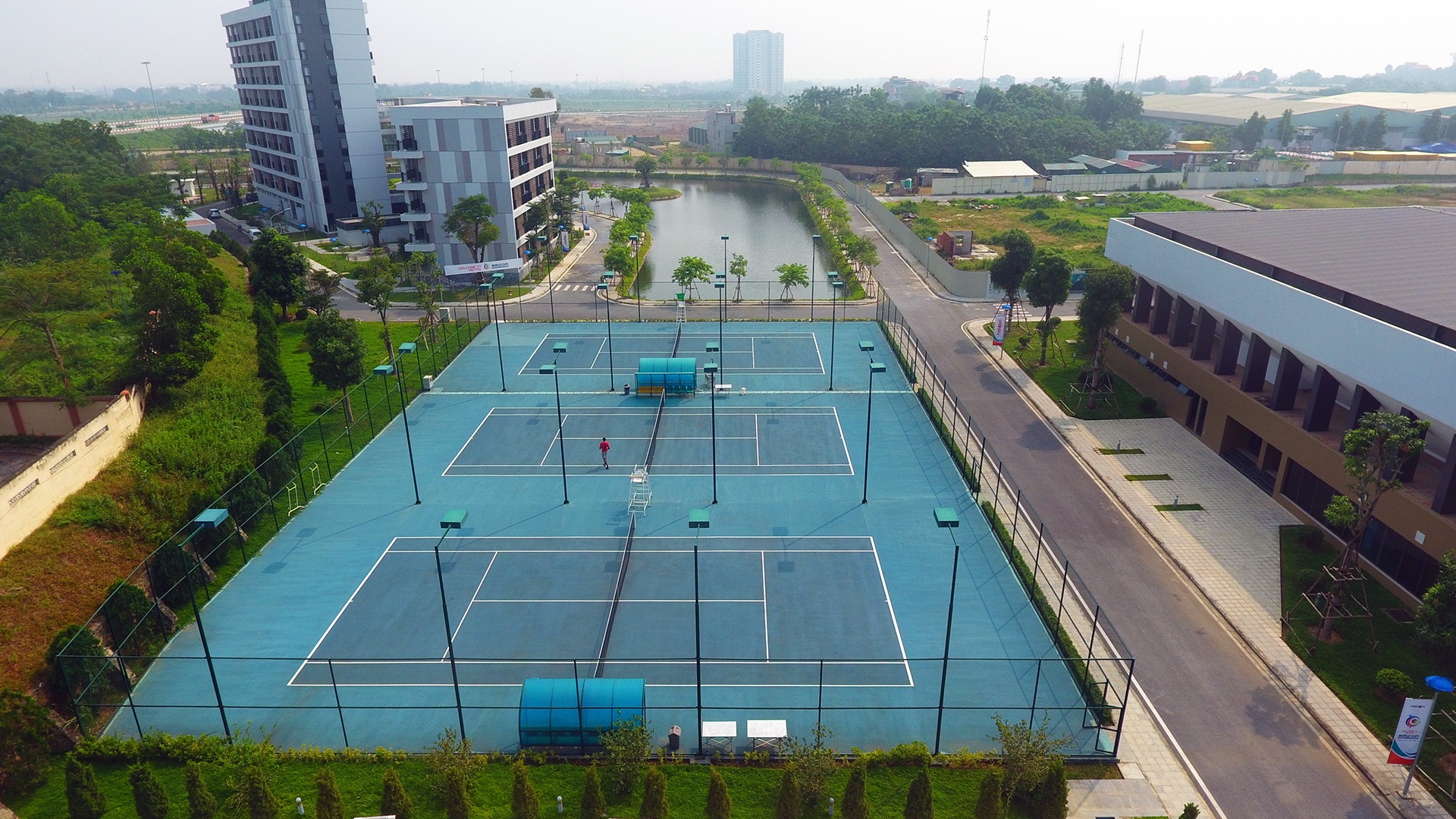 Trung tam the thao hien dai o Ha Noi anh 4