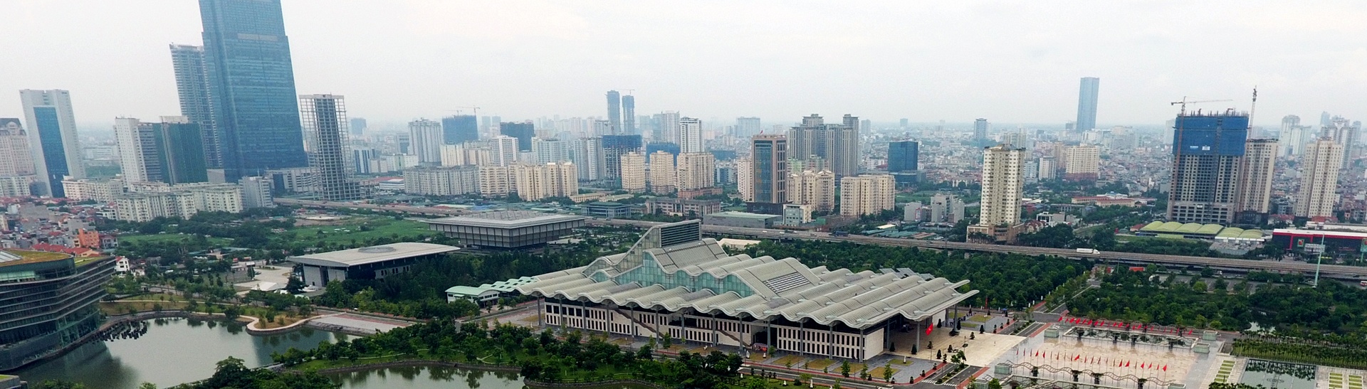 Ha Noi day dac nha cao tang anh 7