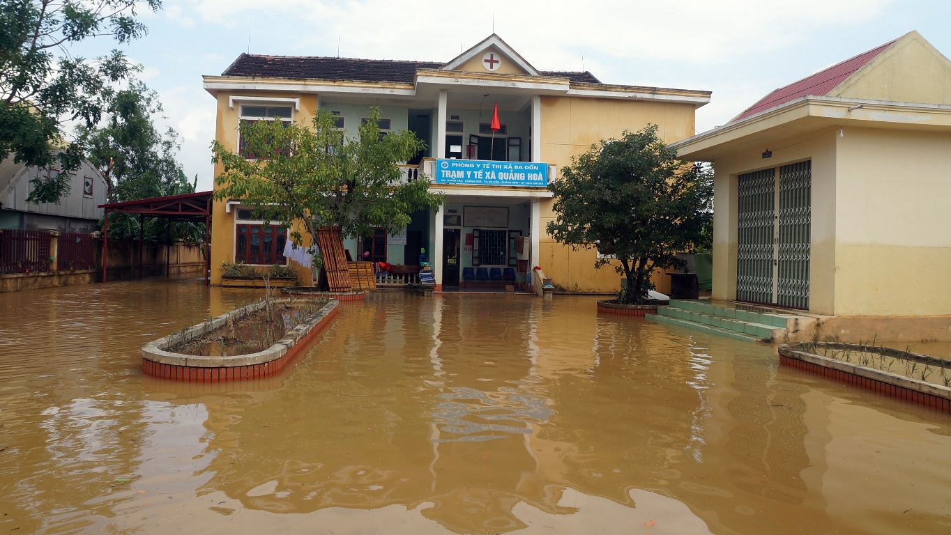 Lu lut o mien Trung anh 11