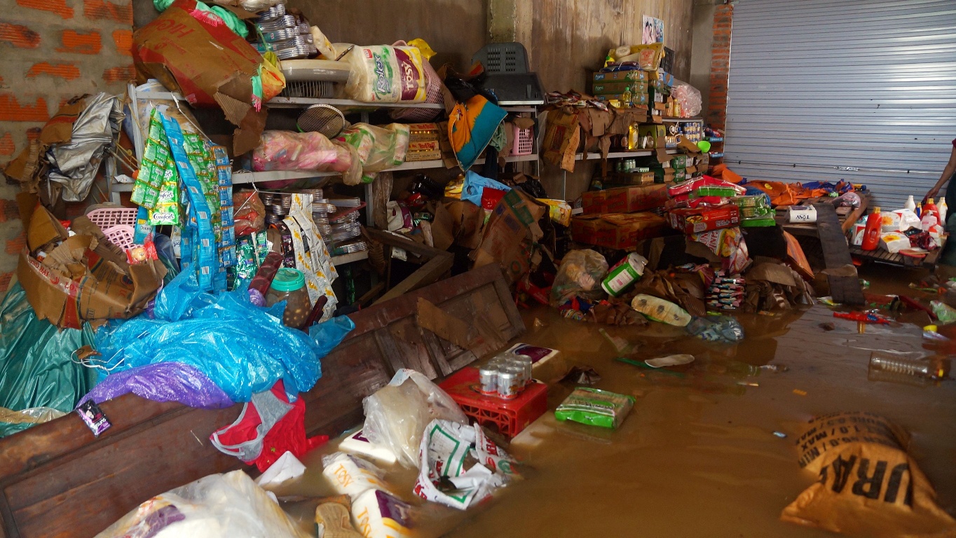 Lu lut o mien Trung anh 3