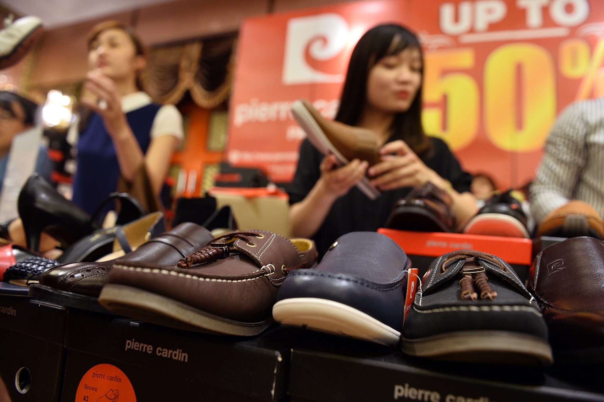 ngay hoi sieu giam gia sale off o Ha Noi anh 12