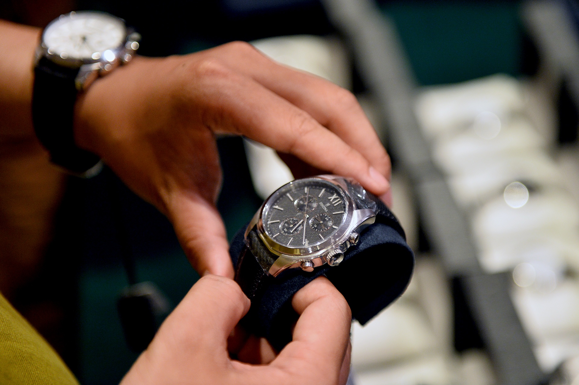 ngay hoi sieu giam gia sale off o Ha Noi anh 14