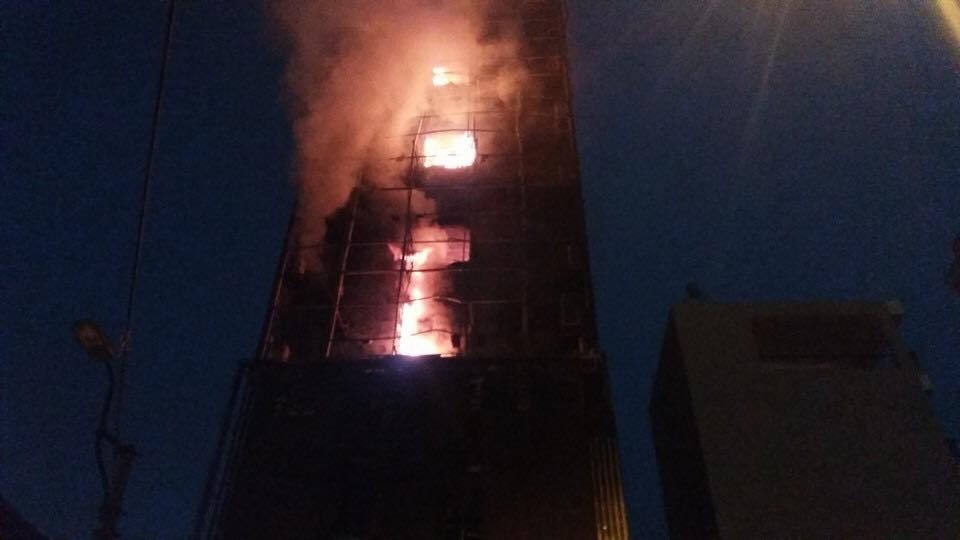 chay quan karaoke anh 11