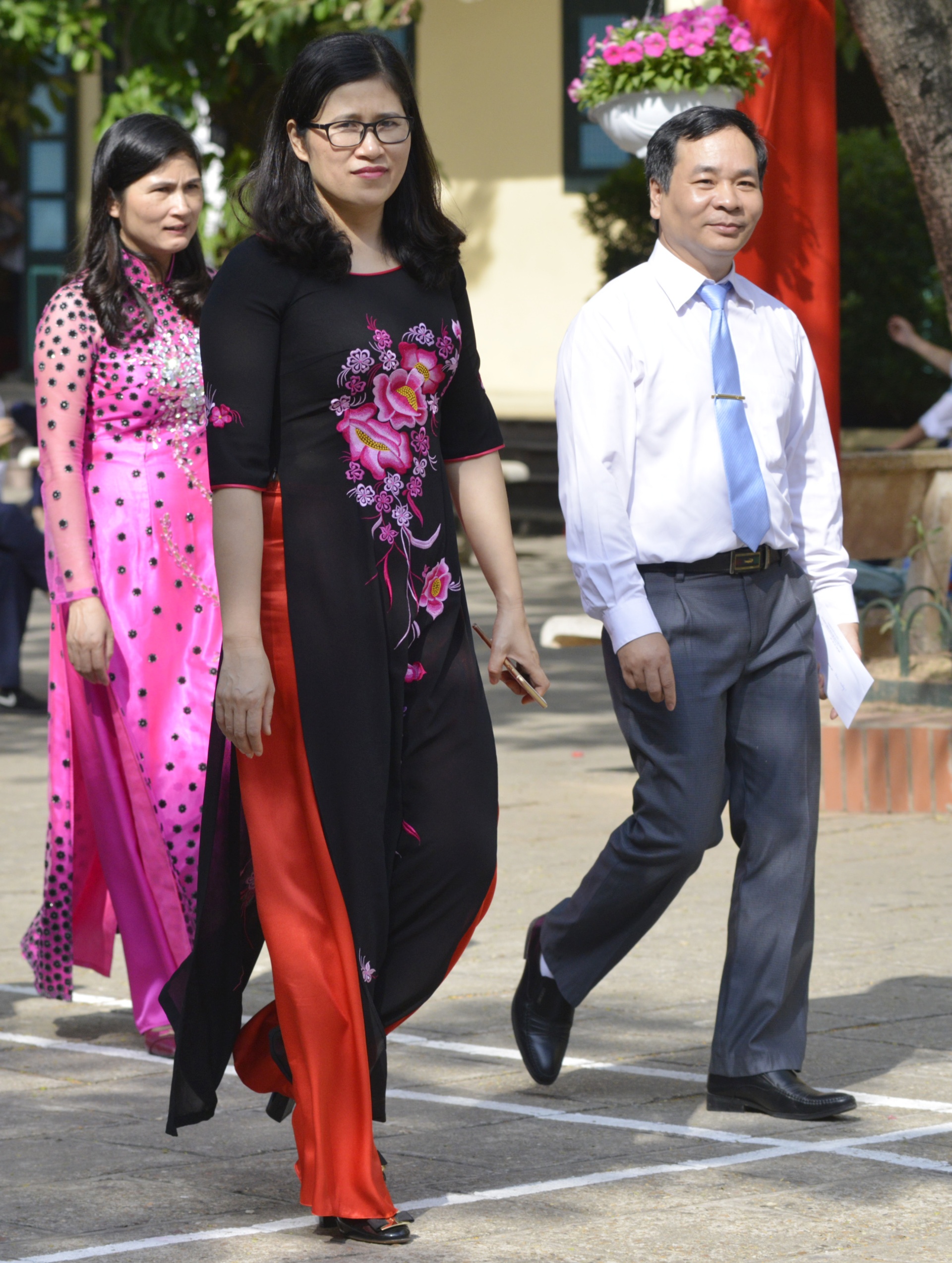 Ngay nha giao Viet Nam anh 2