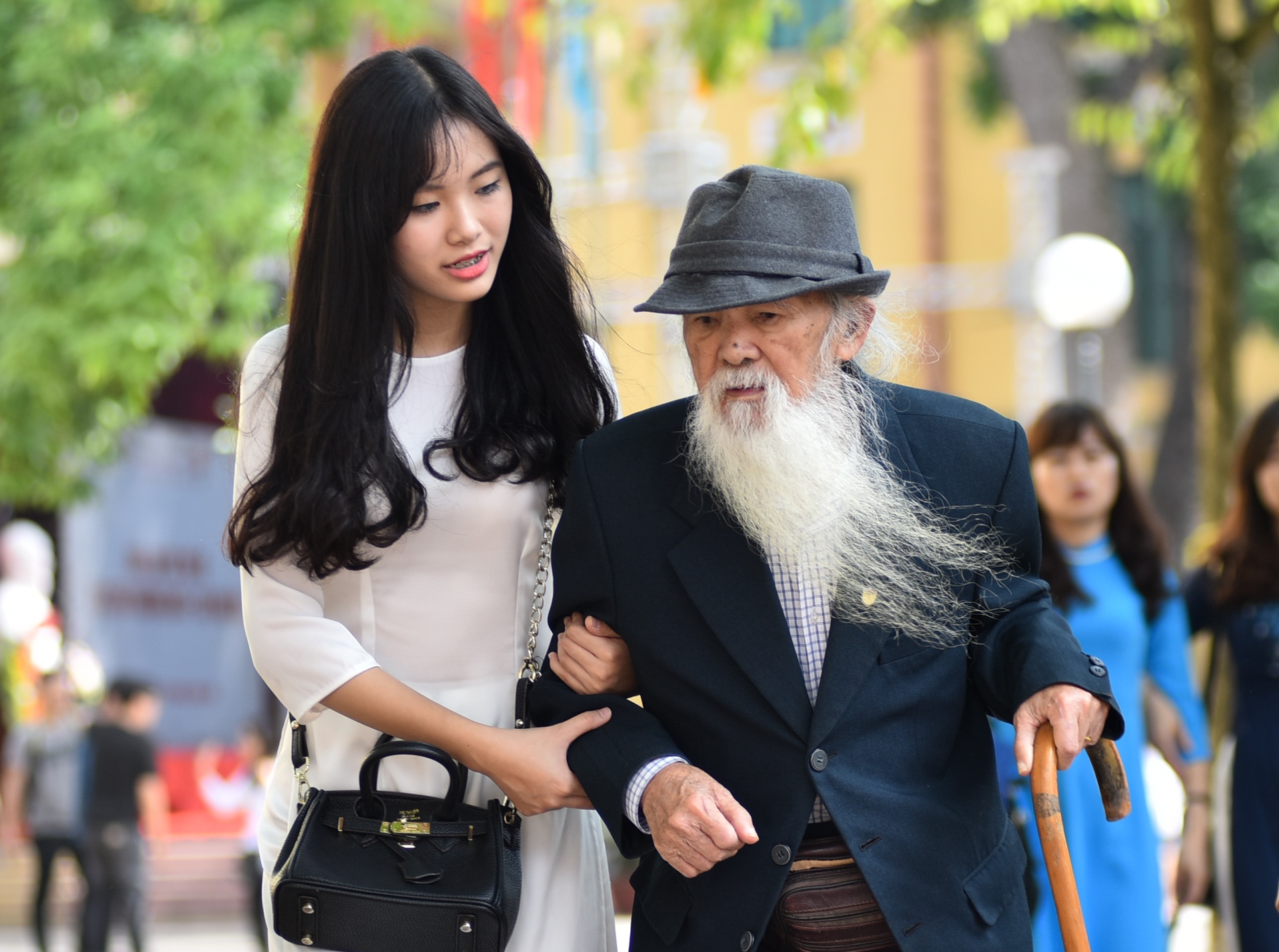 Ngay nha giao Viet Nam anh 10