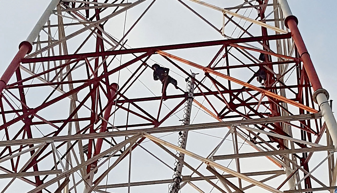 cot phat song VTV bi pha do anh 3