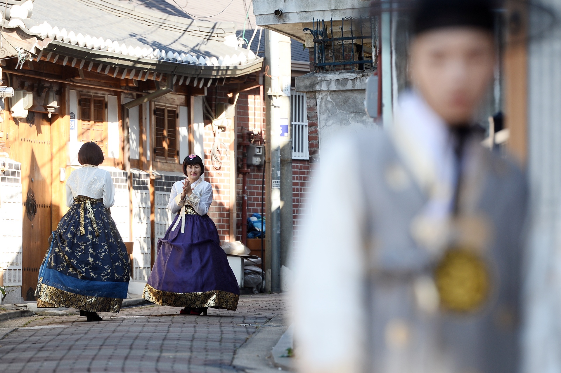 mac thu hanbok tai Seoul,  Han Quoc anh 12