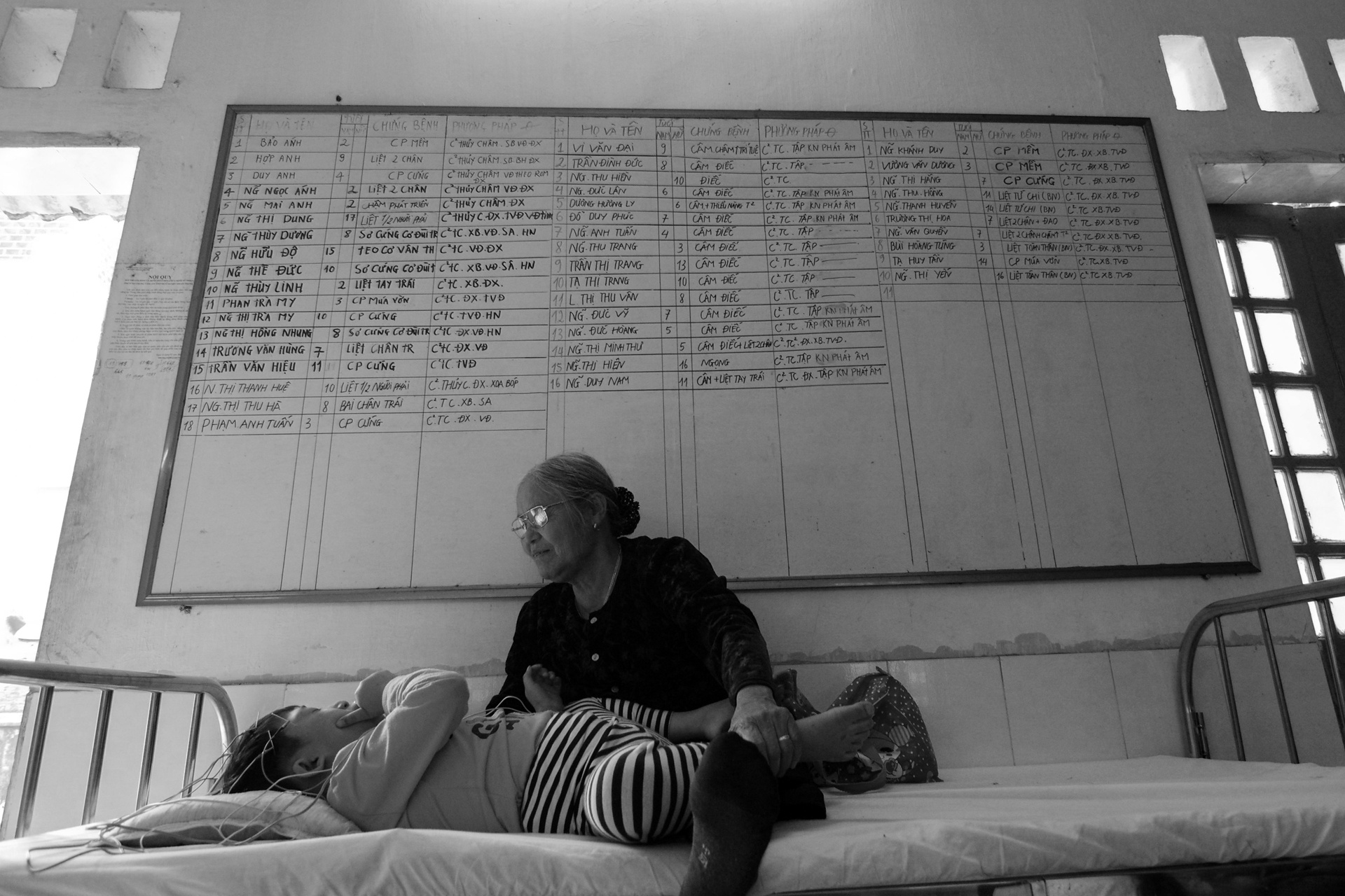 Trung tam cuu tro tre em tan tat huyen Thuan Thanh anh 1