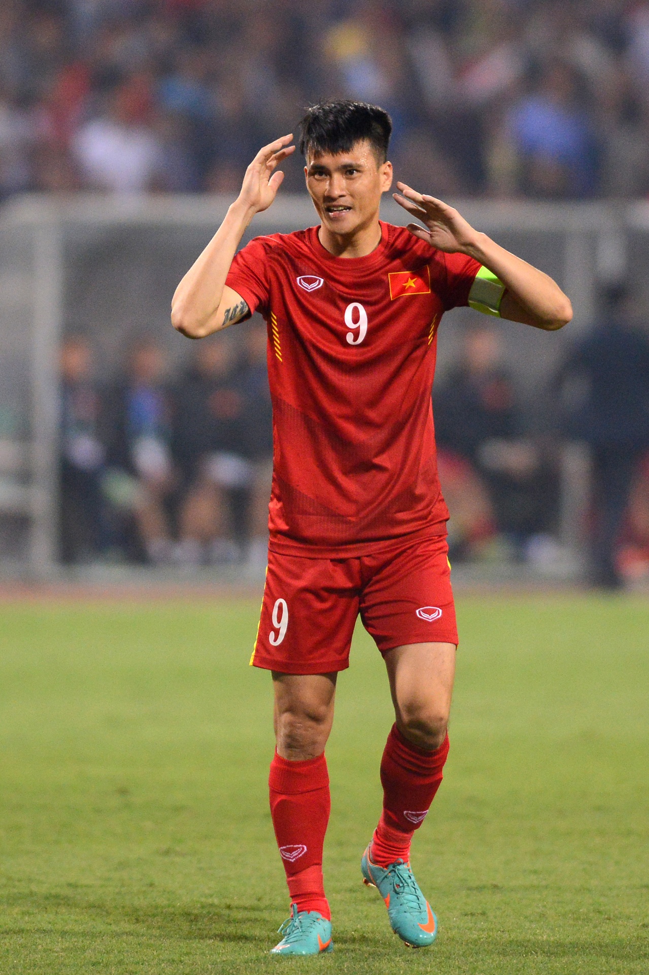 Le Cong Vinh tu gia su nghiep anh 14