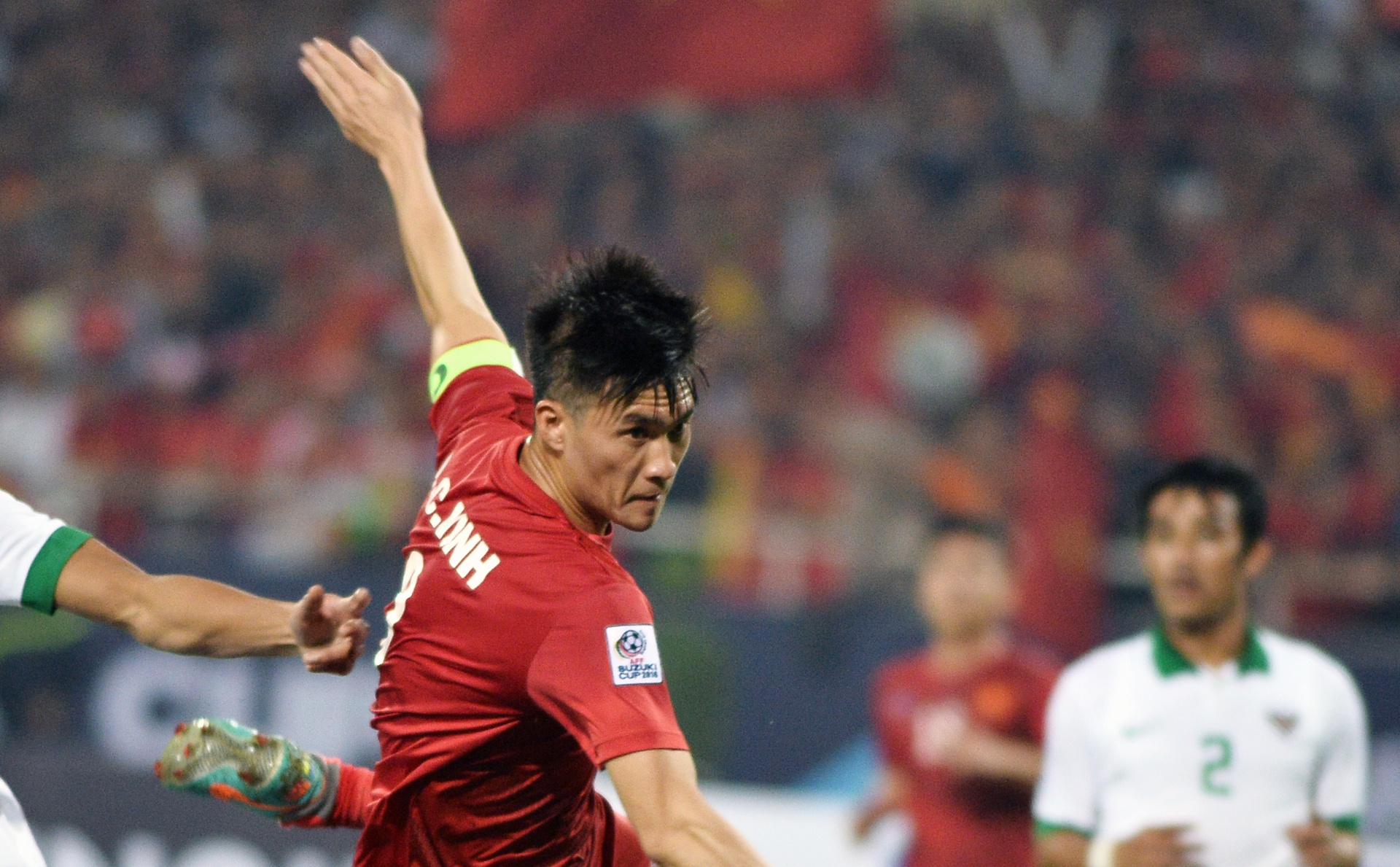 Nhung khoanh khac cuoi cung cua Cong Vinh tren san co hinh anh