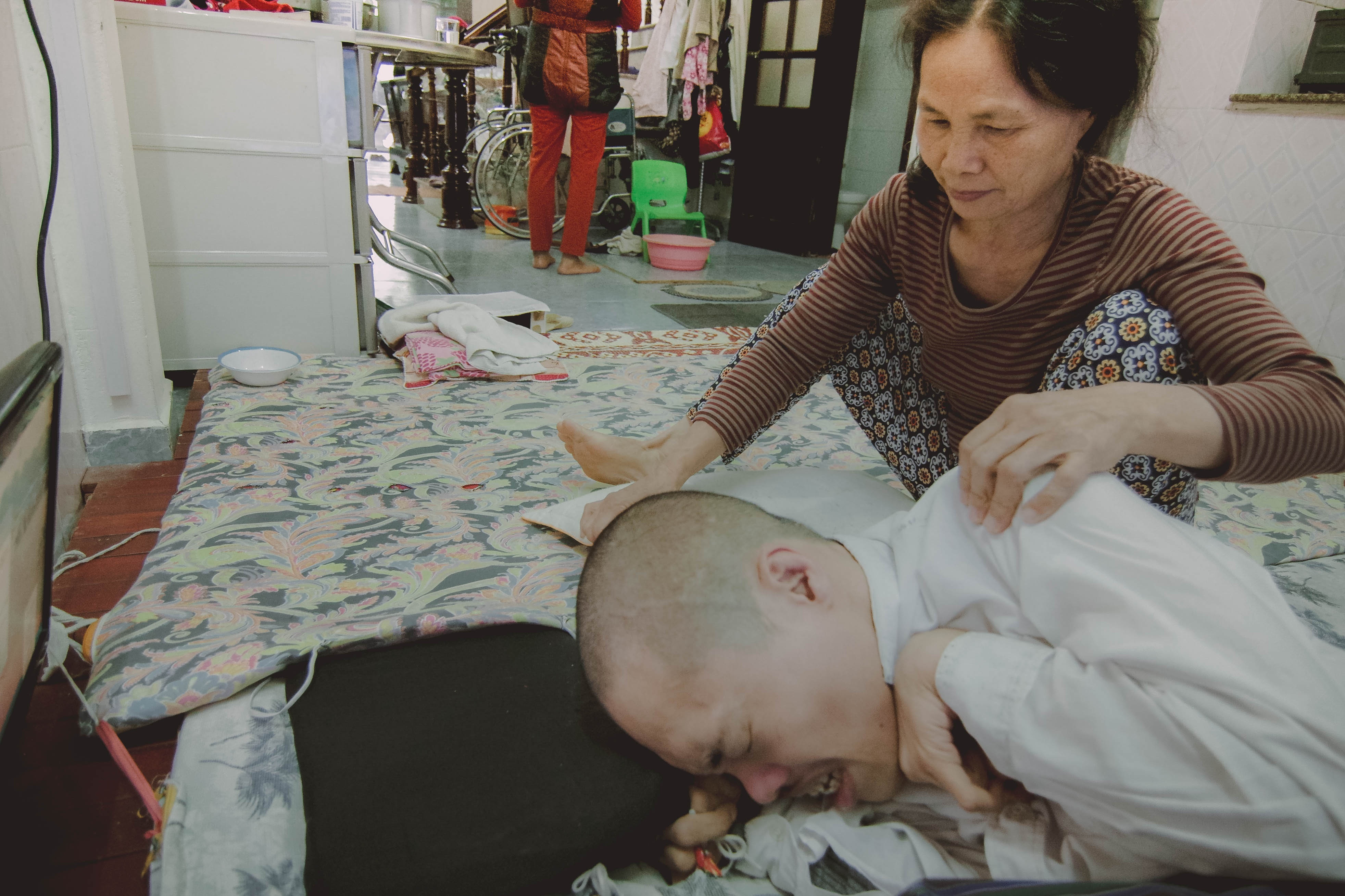 nguoi thu thu chua mot lan cam but anh 3