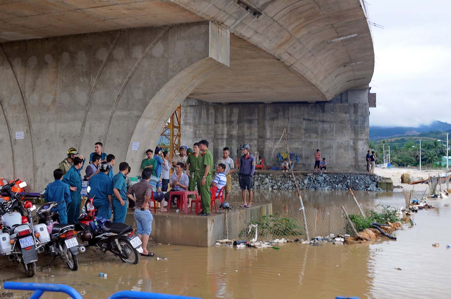 Nha Trang lut trong nuoc anh 4